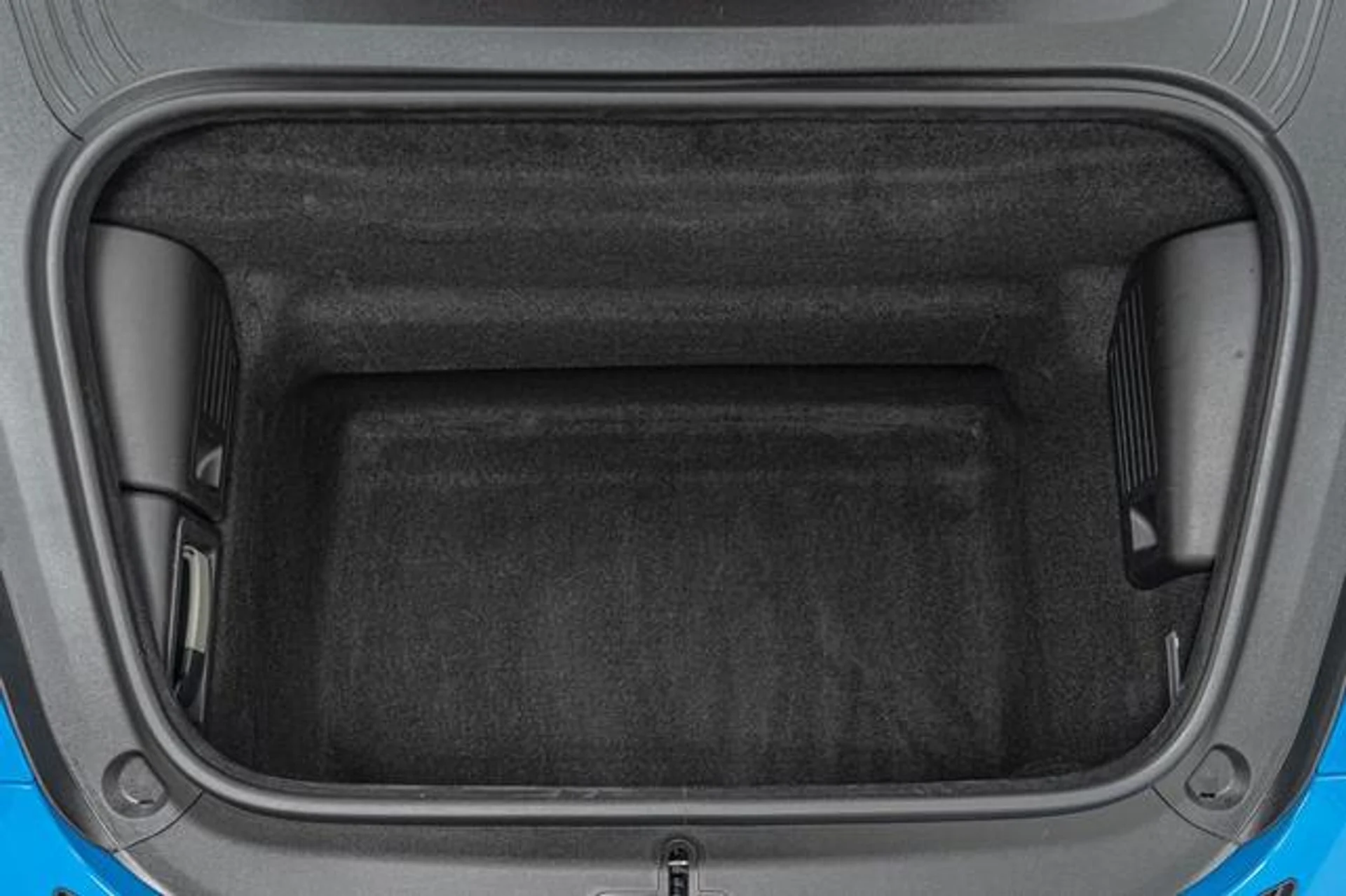 mph017_1113267841_3w_AC_208_M_Sf_Y_Jw_Z7_GDKV_Z_Kek1o_28b713129f