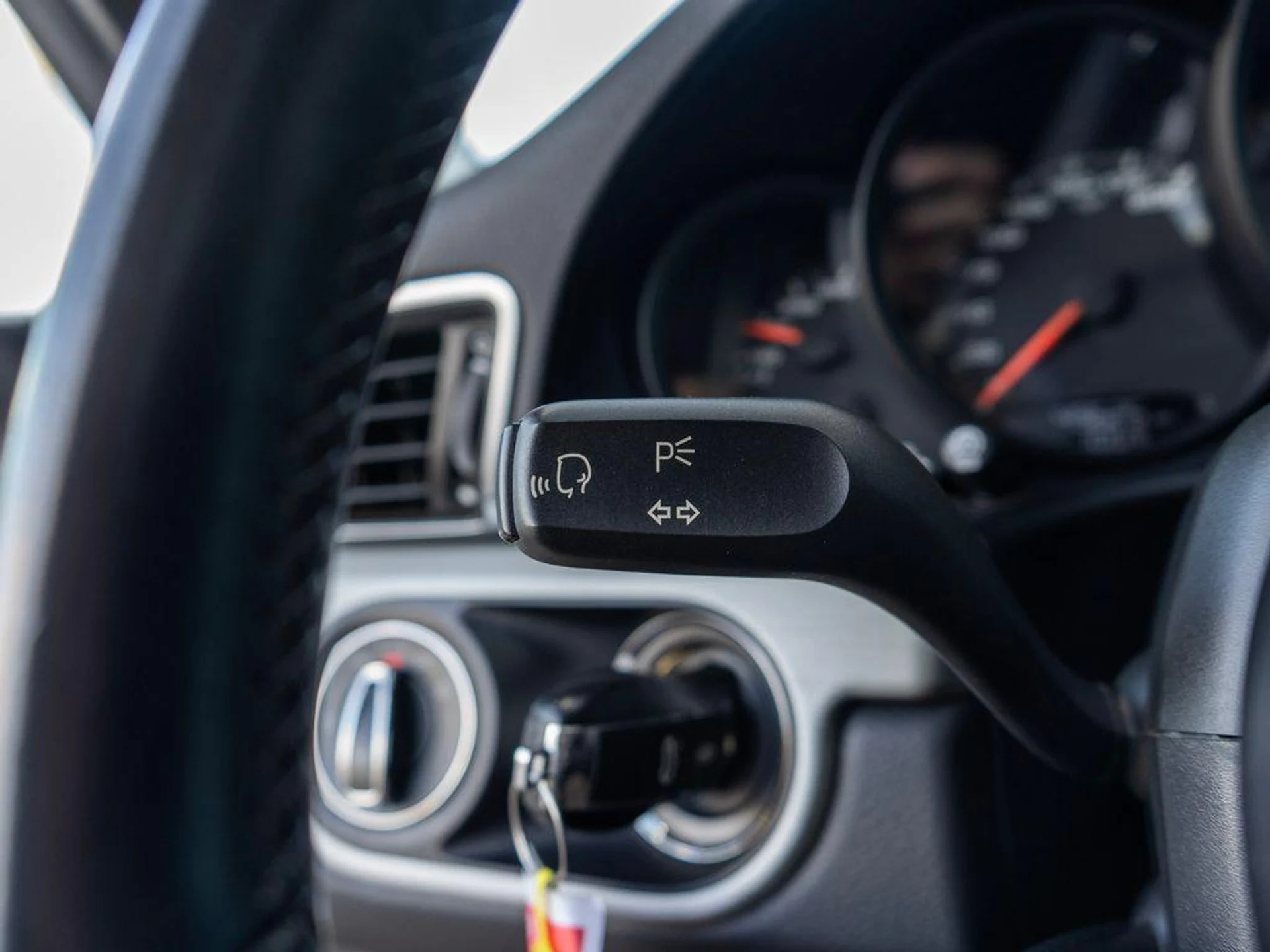 mph017_1130607632_Ic_Qtshfrw_UA_0_L51_Kt_DN_0_us_W_Gb4_126a372864