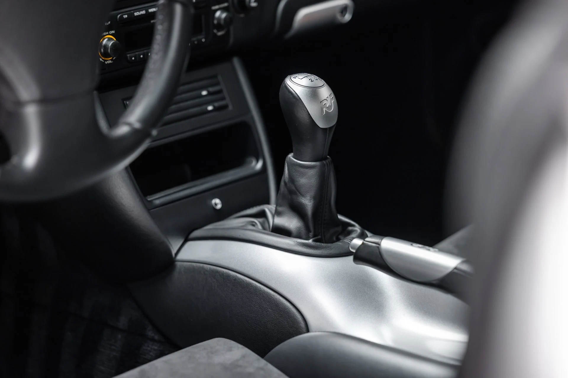 mph017_1136230665_13475_p18_l_50312623db