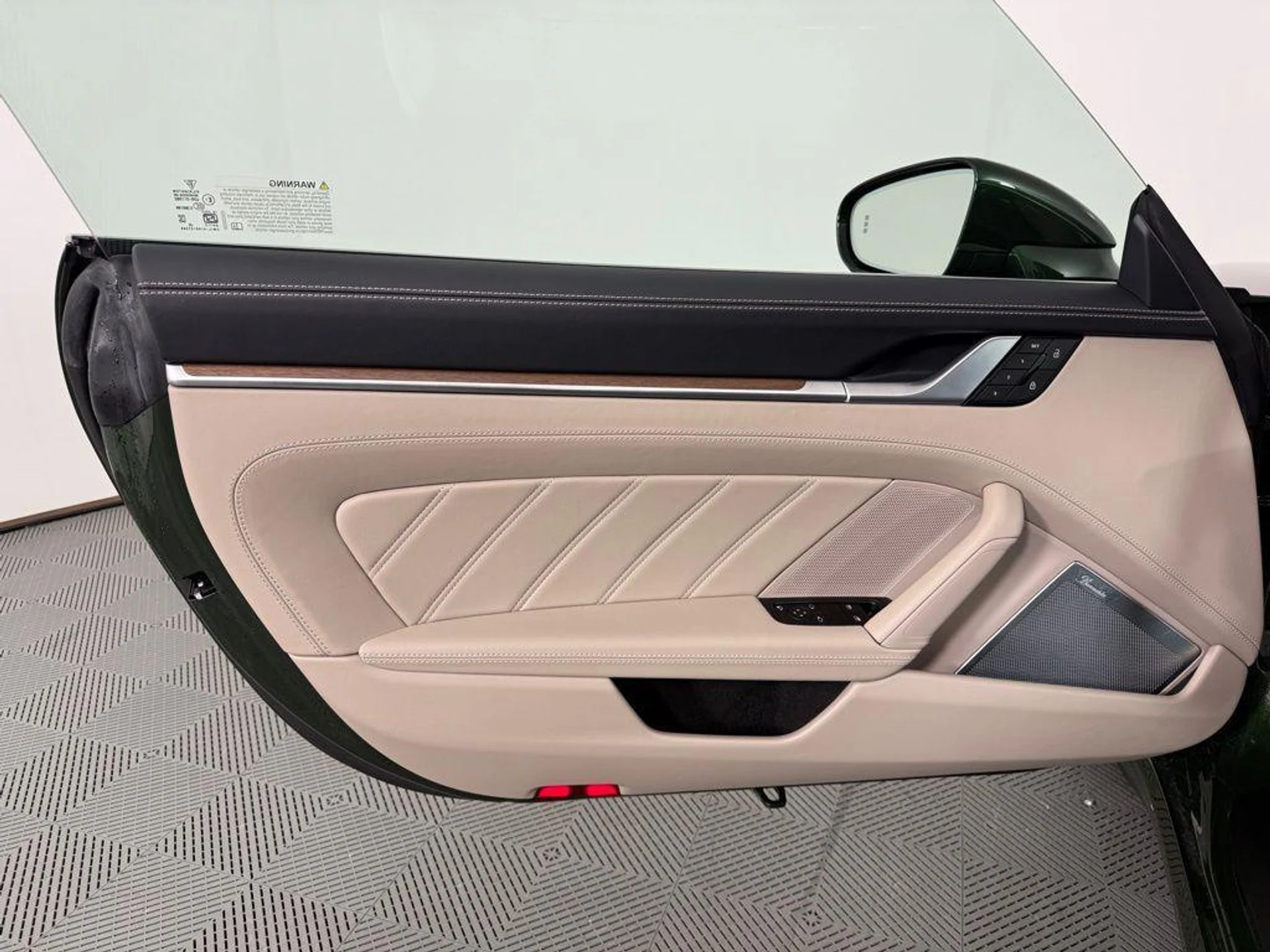 mph017_1137089198_3_S_Jzcpsv_T_Ynag7q_Z7mz8_UBMAQV_4_a57ea8f4c6