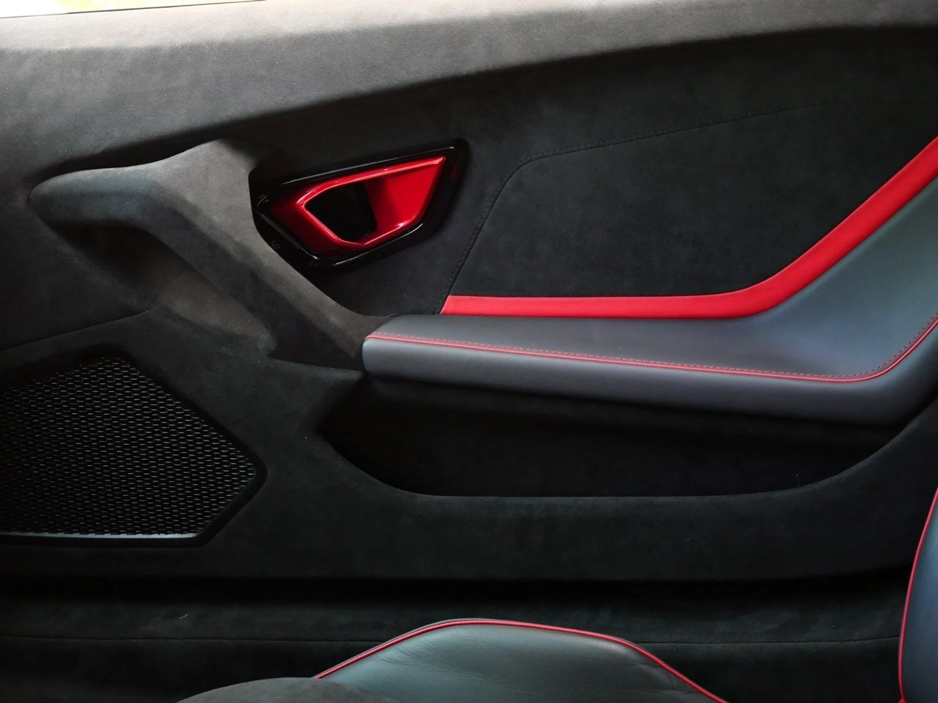 mph017_113876060_f56c0dc2196636e5ef4bc24a13b5dff0x_32464286fa