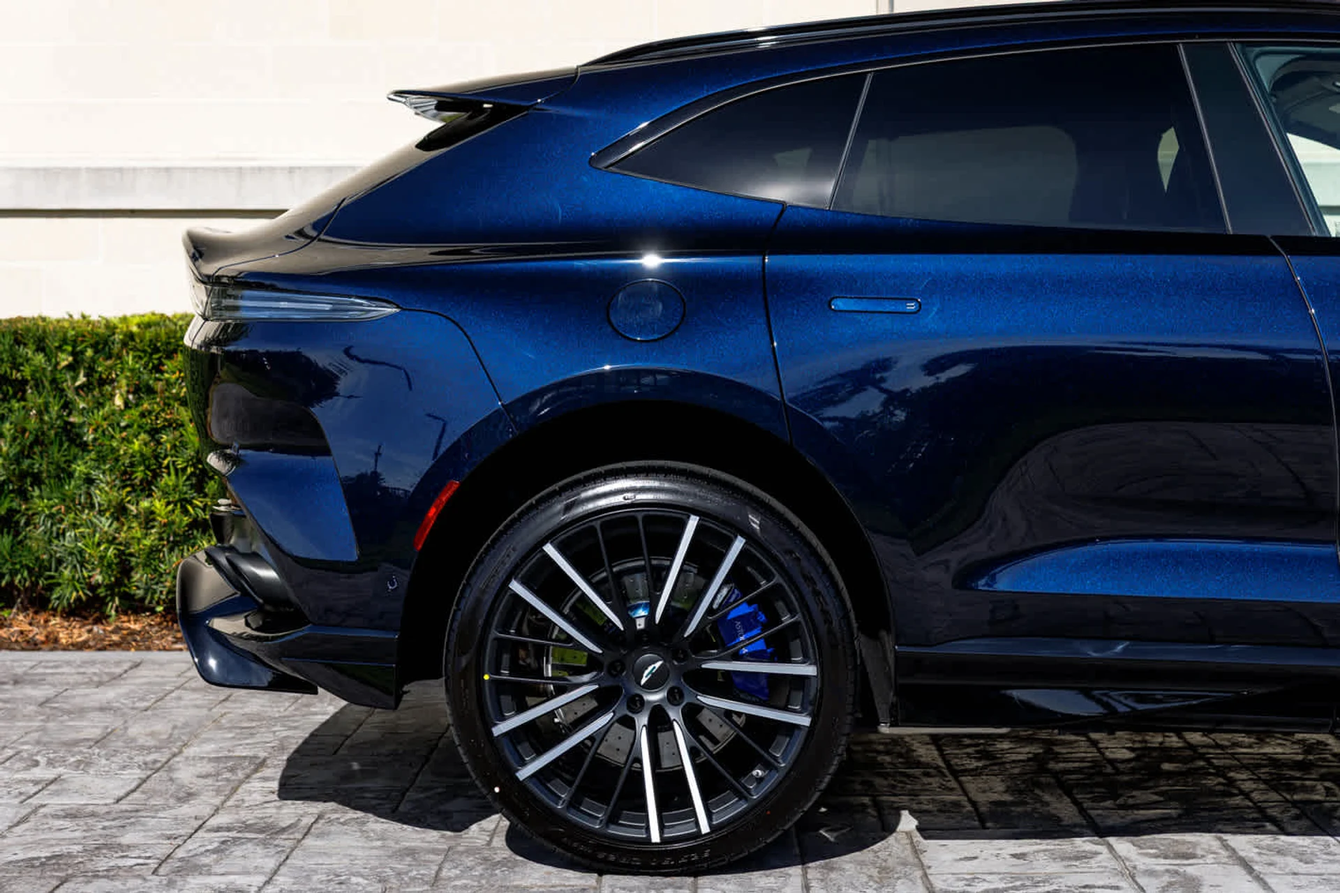 mph017_1140687489_18_0d8fafc65a