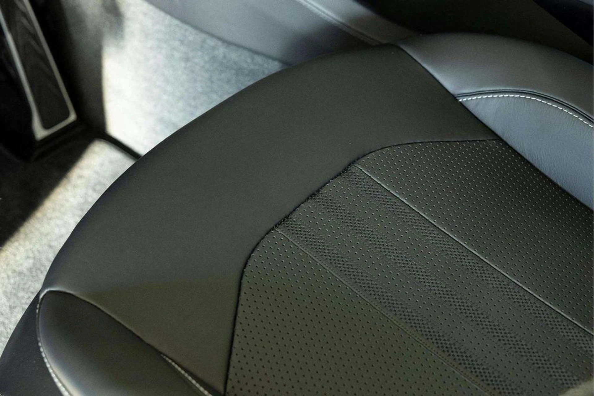 mph017_1149044208_rfik1x_TV_1n_Hy_RM_Gu_K51u7_Mzdbw_e44e9c1188