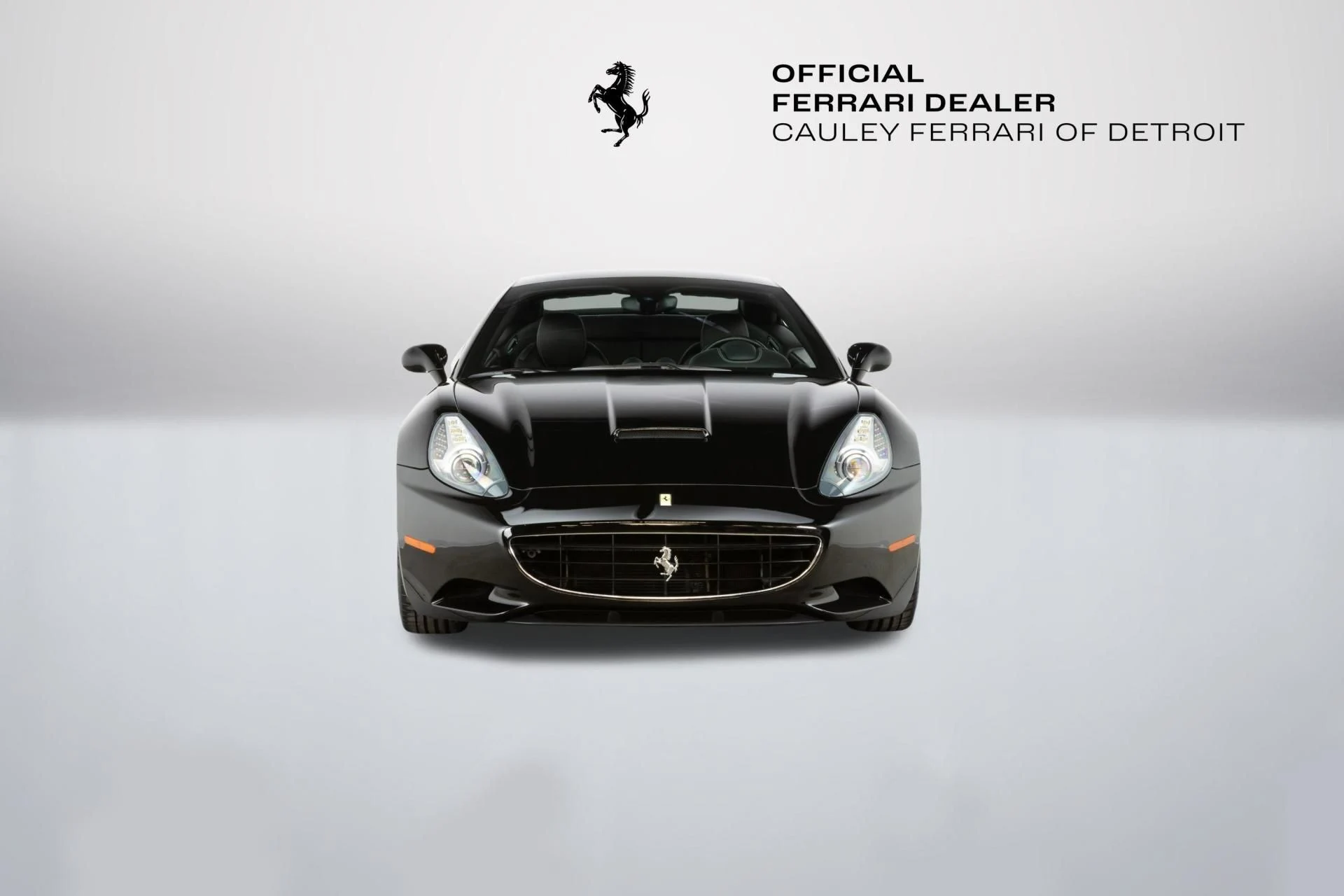mph017_1156312130_Used_2010_Ferrari_California_1777367978_b06b7e6057