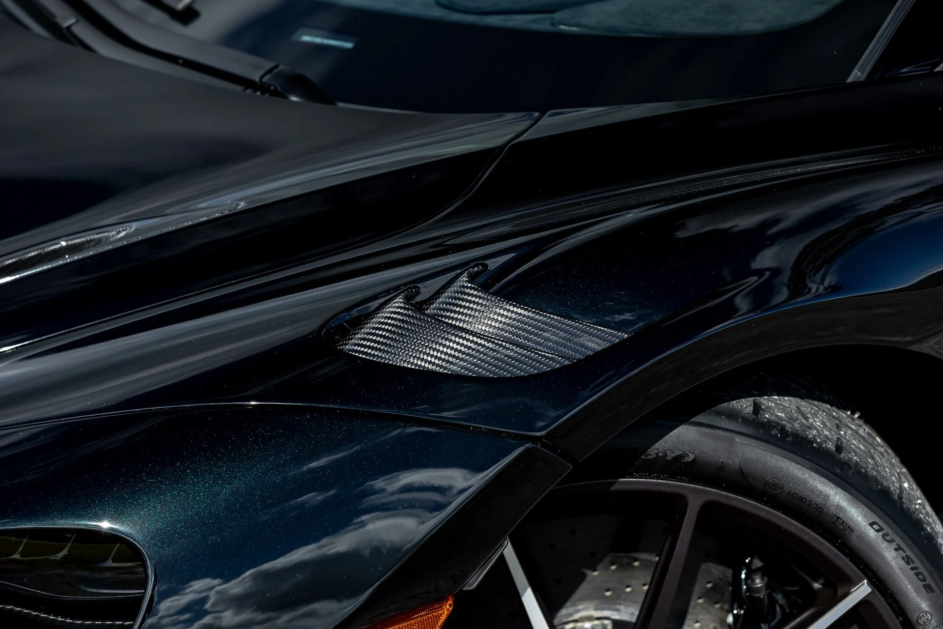 mph017_1156465141_Used_2022_Mc_Laren_765_LT_Spider_XP_d8e8aee3d9