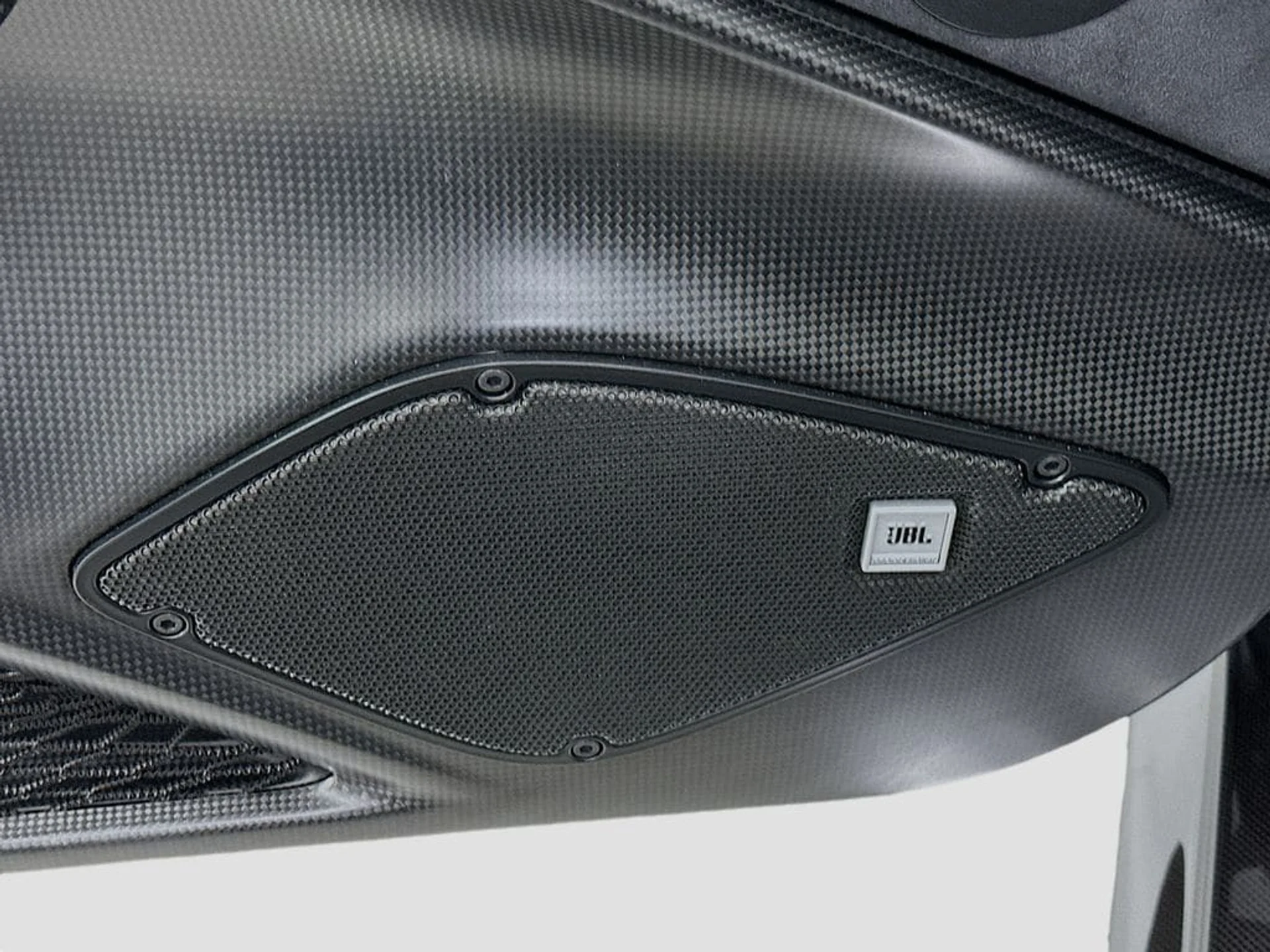 mph017_1156575675_032d9ba4dd7a25cf7e3517f493474defx_8c469206de