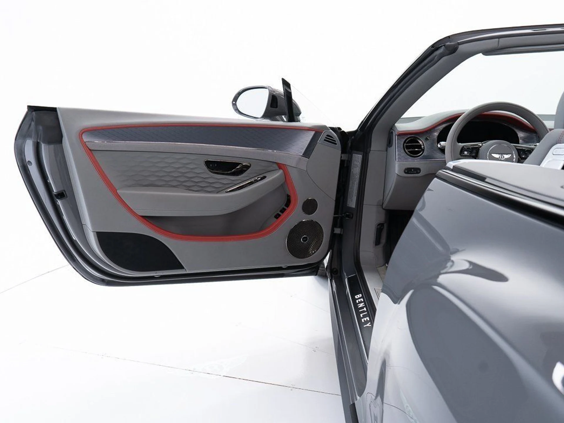 mph017_1160542246_74d5e0d926e1f01930533756b0fd67cb_82c03e91fd