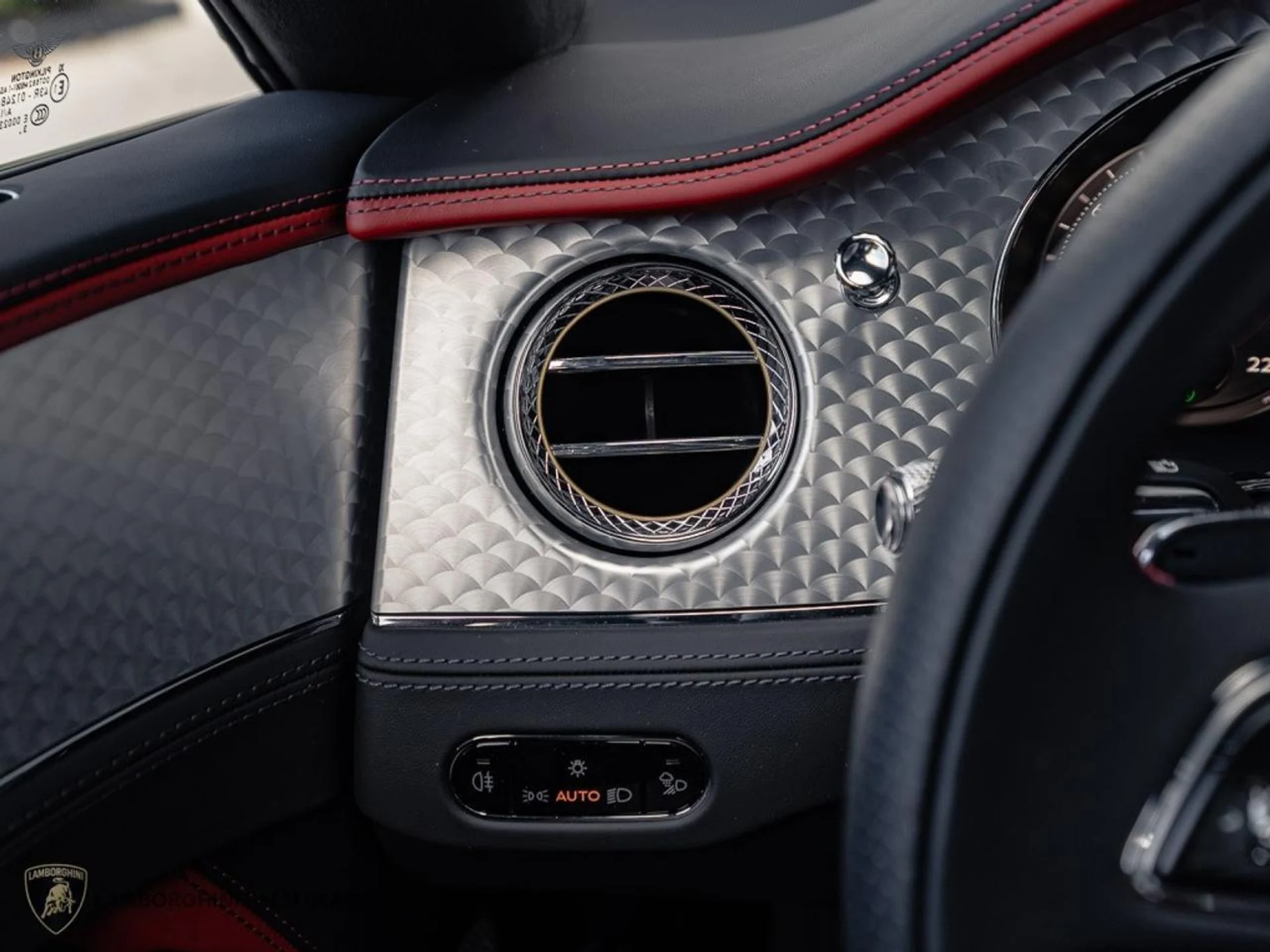 mph017_1162968503_f5bd45e4972bf44380f17f6fcb34f323_5af2175520