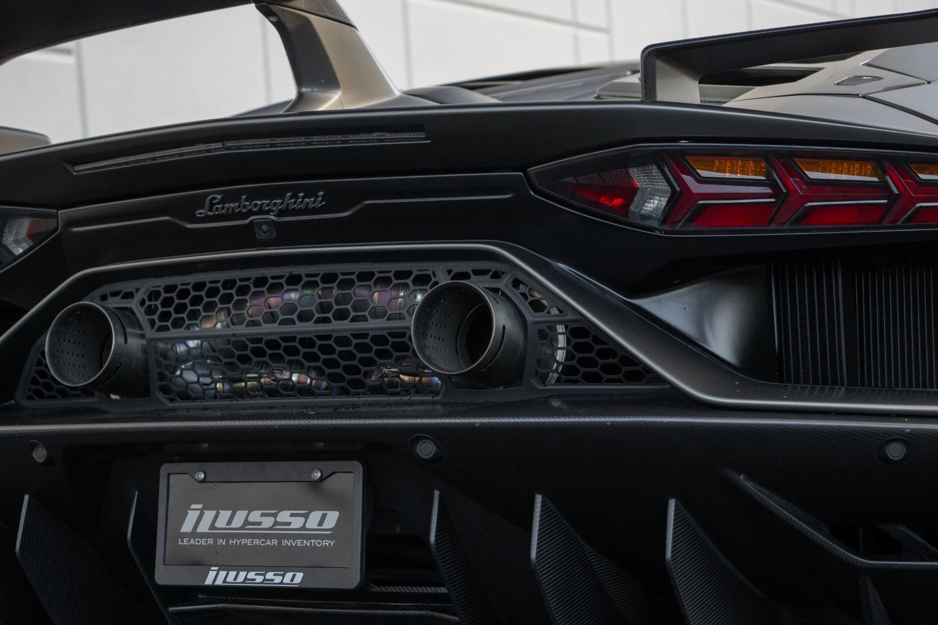 mph017_1174550053_Used_2019_Lamborghini_Aventador_LP_770_4_SVJ_1761096510_0360572b00