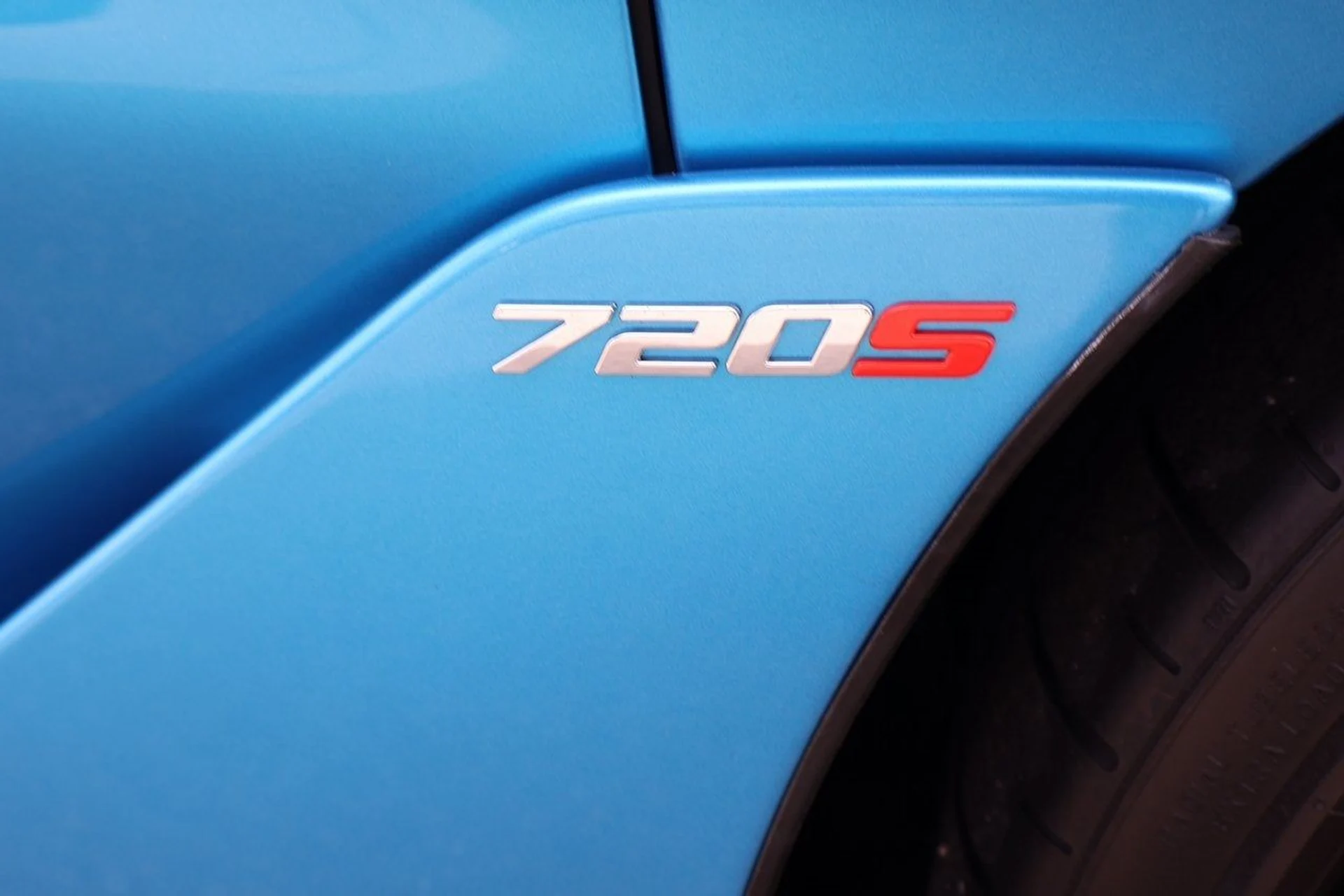 mph017_1177786580_18_7a912bf532