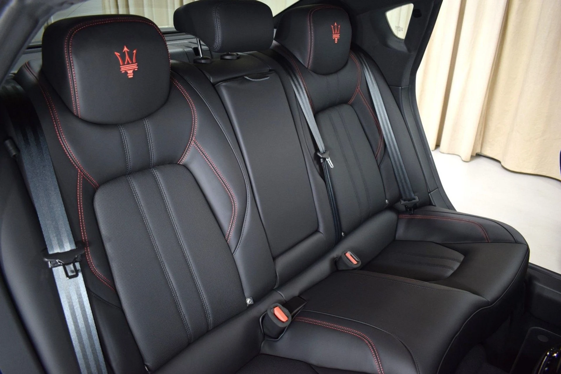 mph017_1181315197_104d4cf6a515f08dc8903d1d046eff3fx_f88e7754a1