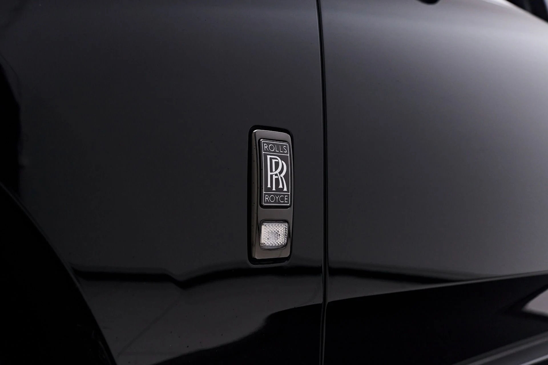 mph017_1183627117_Used_2021_Rolls_Royce_Cullinan_Base_1754605348_df06fdce23