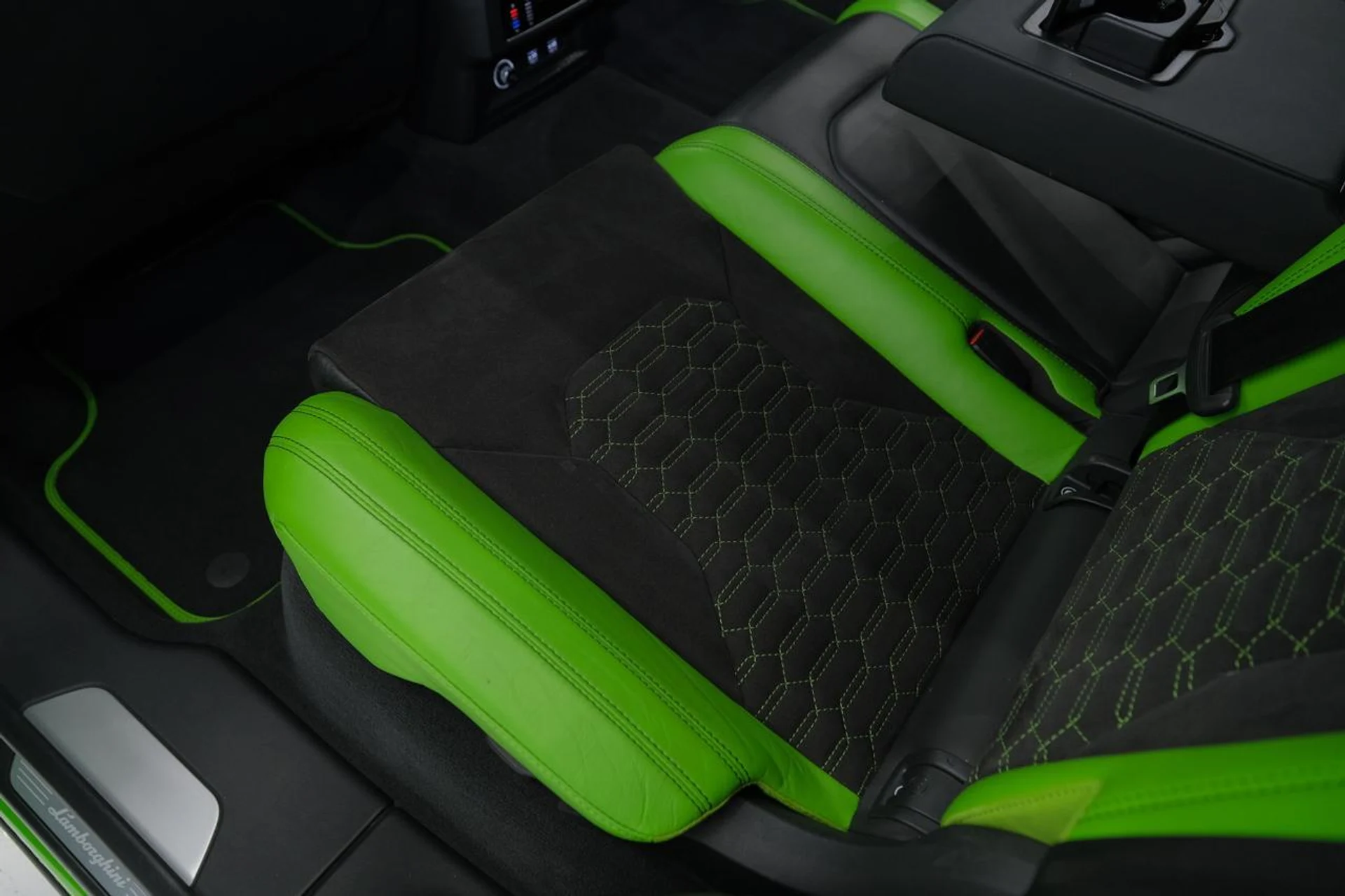 mph017_1186458871_7ebbb086b5619199bb8bdac0d90539d5_3ef33963ea