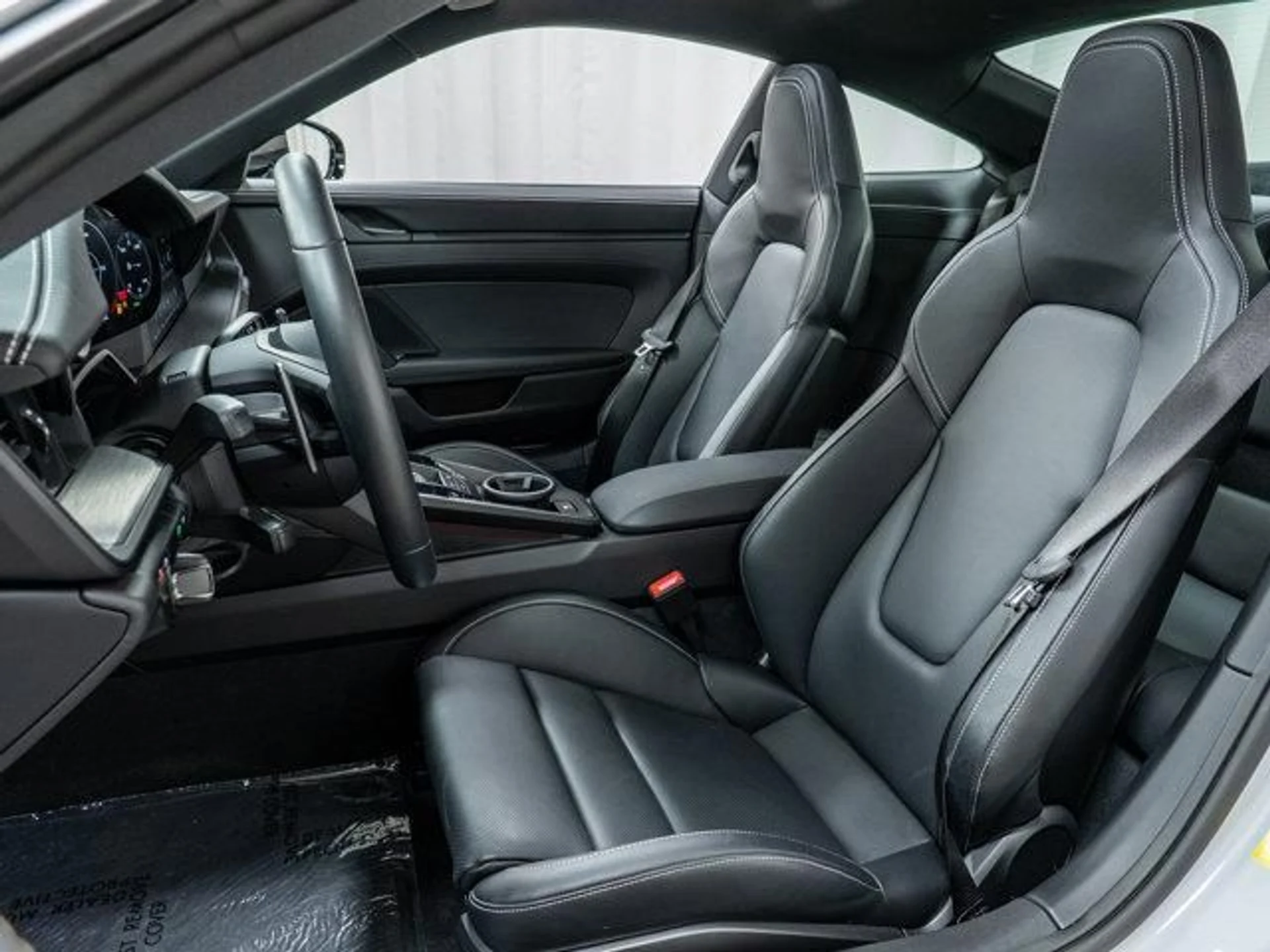 mph017_1192190558_E_Xv_ZME_Cm_Wh_CE_1_VUR_0_Sn_V_Cg_Ih_Vp_A_2683aee79f