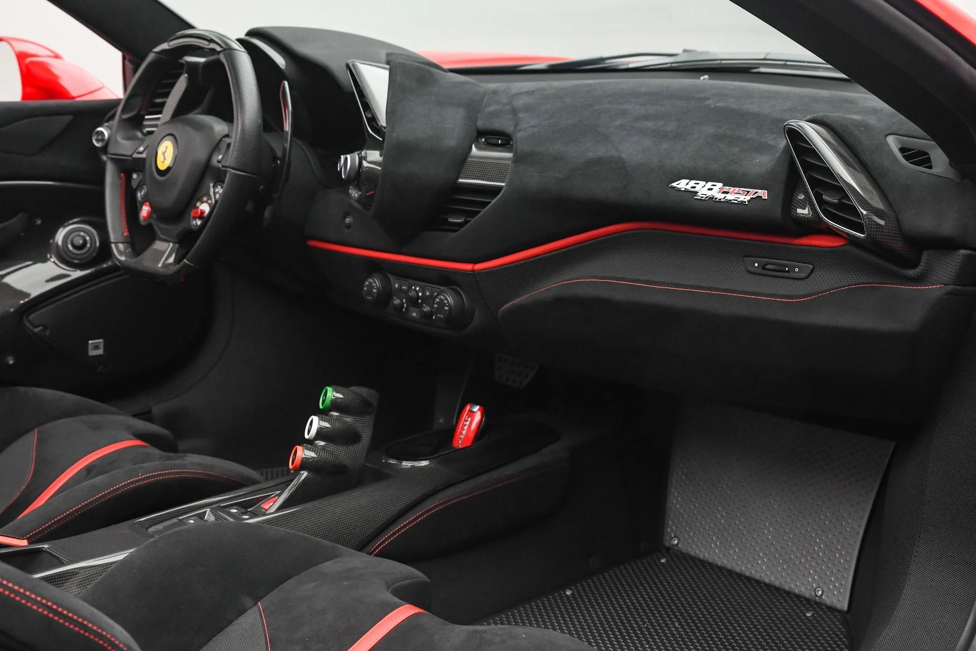 mph017_11981690_fc3a7a127a0d482bb53aa9814bc15118_b100750024