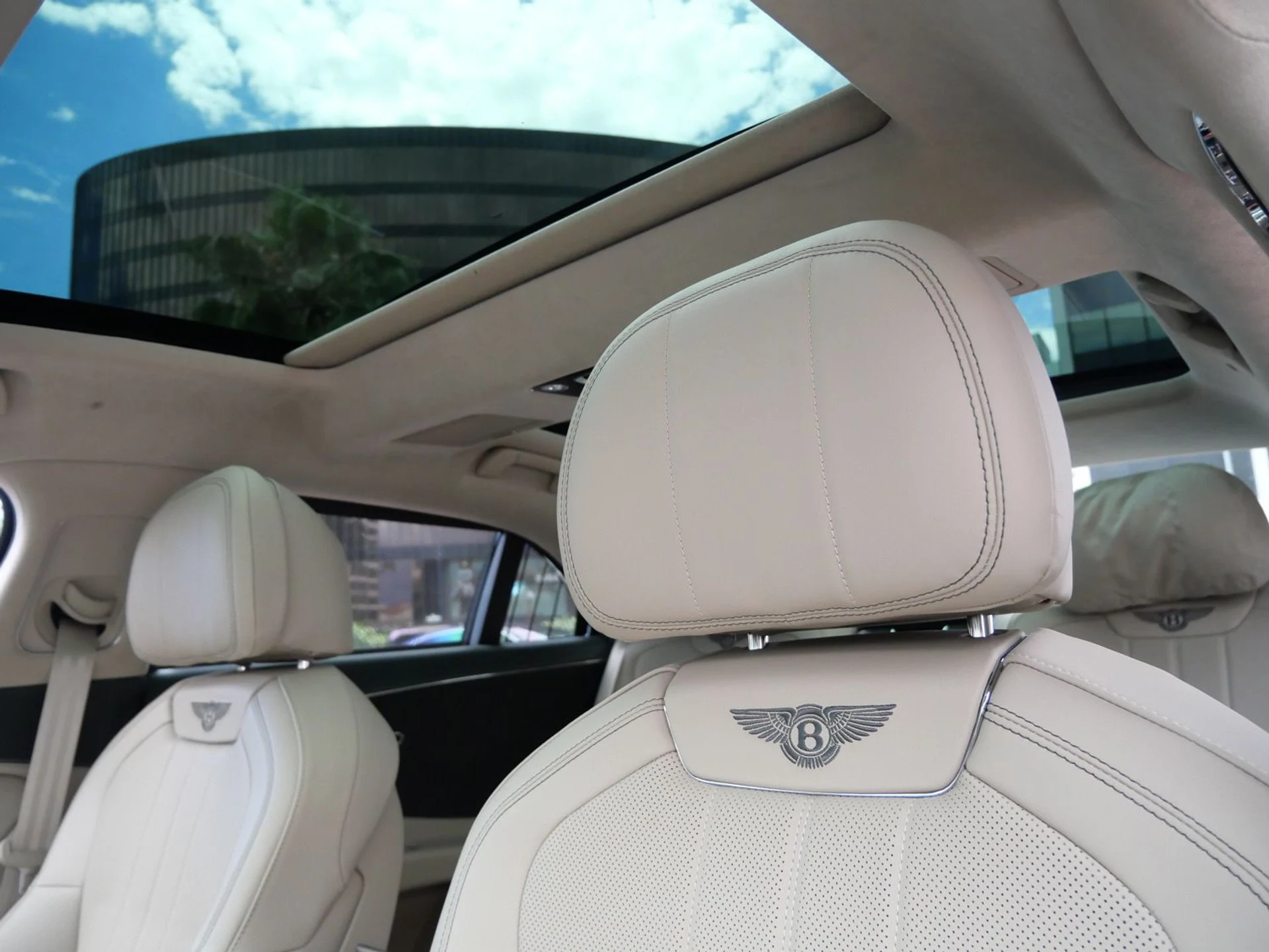 mph017_1205528861_211ccfc7b41e697dfb1f2feb368b3de1x_14de43b3ce