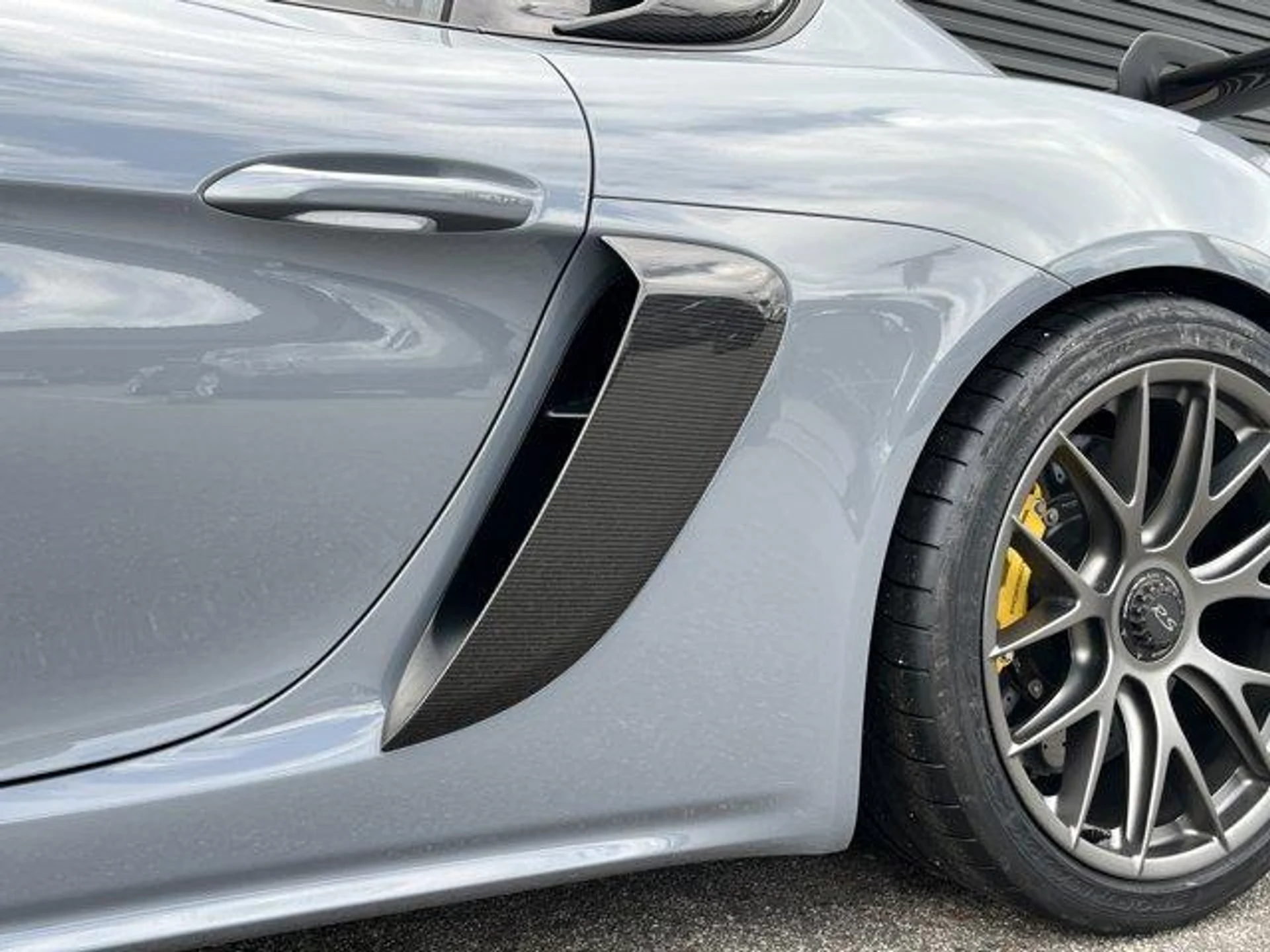 mph017_1209547474_b_Rq_Q5_Ds_ZT_1_Bguk_XK_5k_UV_w45z_Dw_e695f1de99