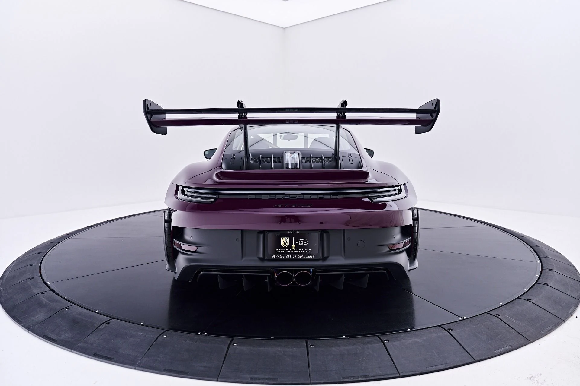 mph017_1213384398_Used_2025_Porsche_911_GT_3_RS_1784854021_75949d0ee1