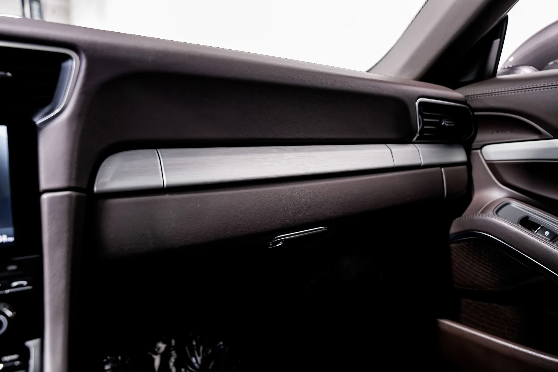 mph017_1213446436_c837c110536a08f0fd176cb5307e29f8x_507d40cc86