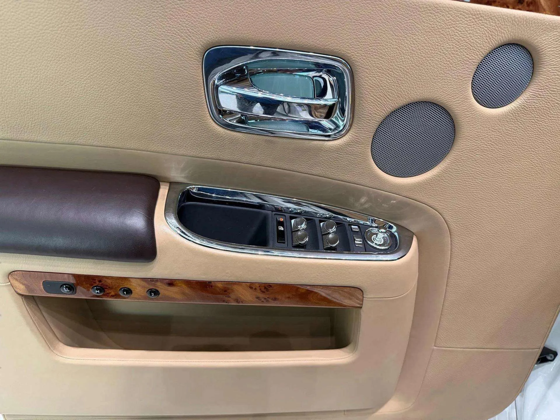 mph017_122516337_2ad15881d637477ab804ee14e559b6a3_c6cbf769a9