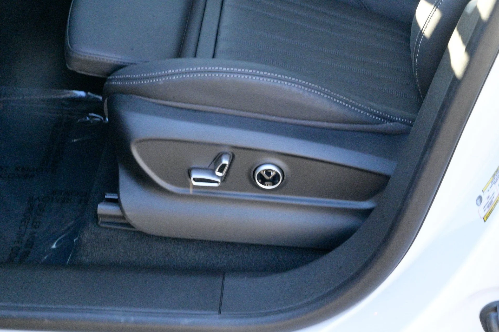 mph017_1229032150_87ed98a30c914e339093df9ea26a93d9_ec611a06dd