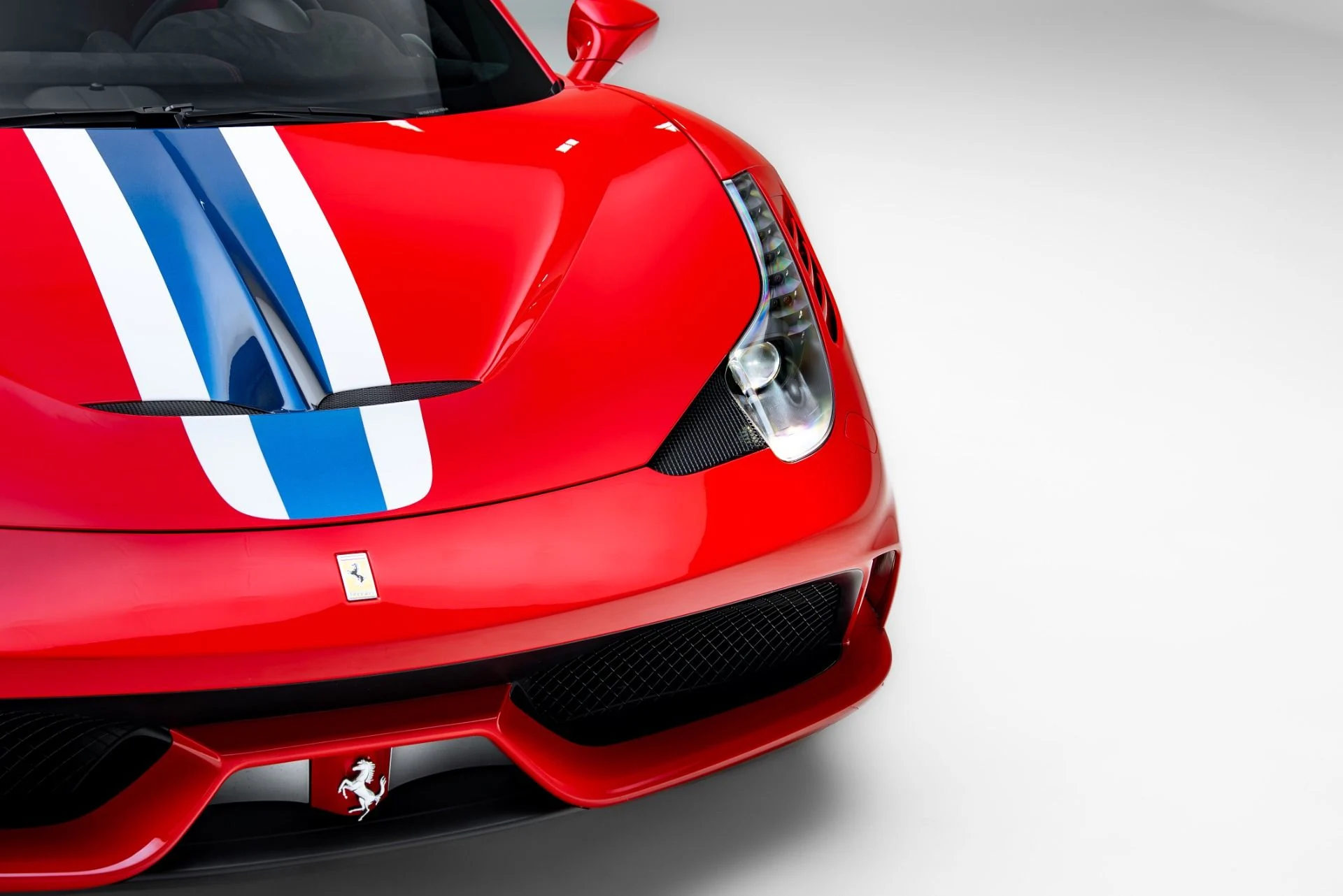 mph017_1235961602_Used_2015_Ferrari_458_Speciale_1777334454_495b20111c