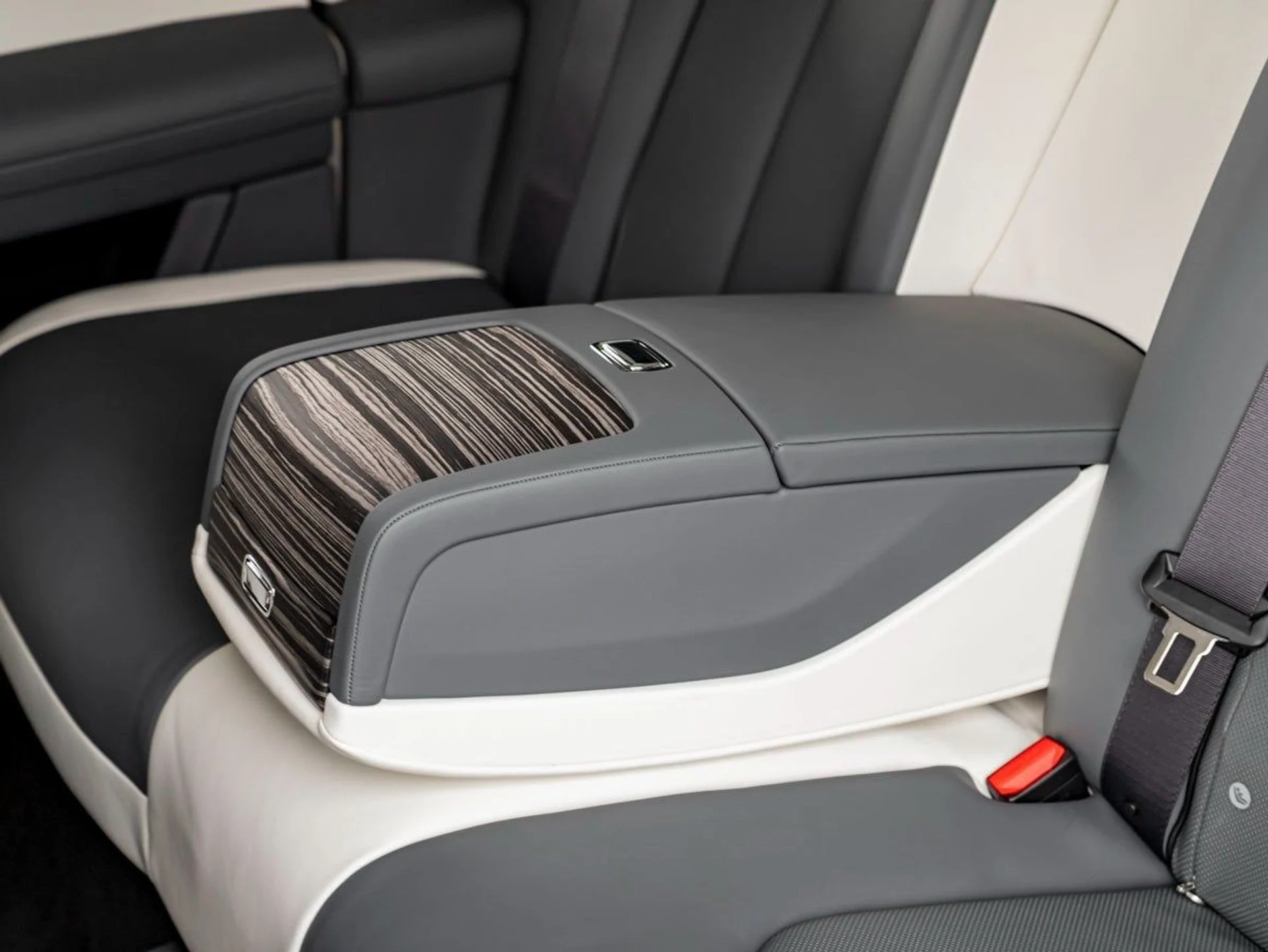 mph017_1244127603_18_6415cba26f