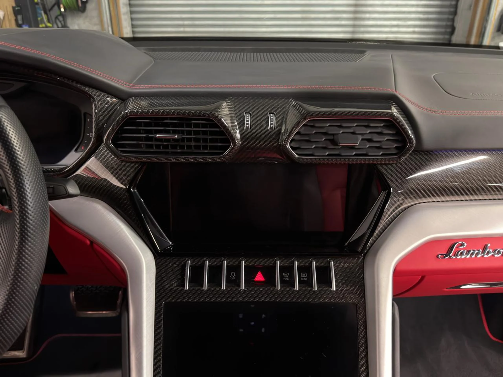 mph017_1244616629_639068646505675971_533c46a525