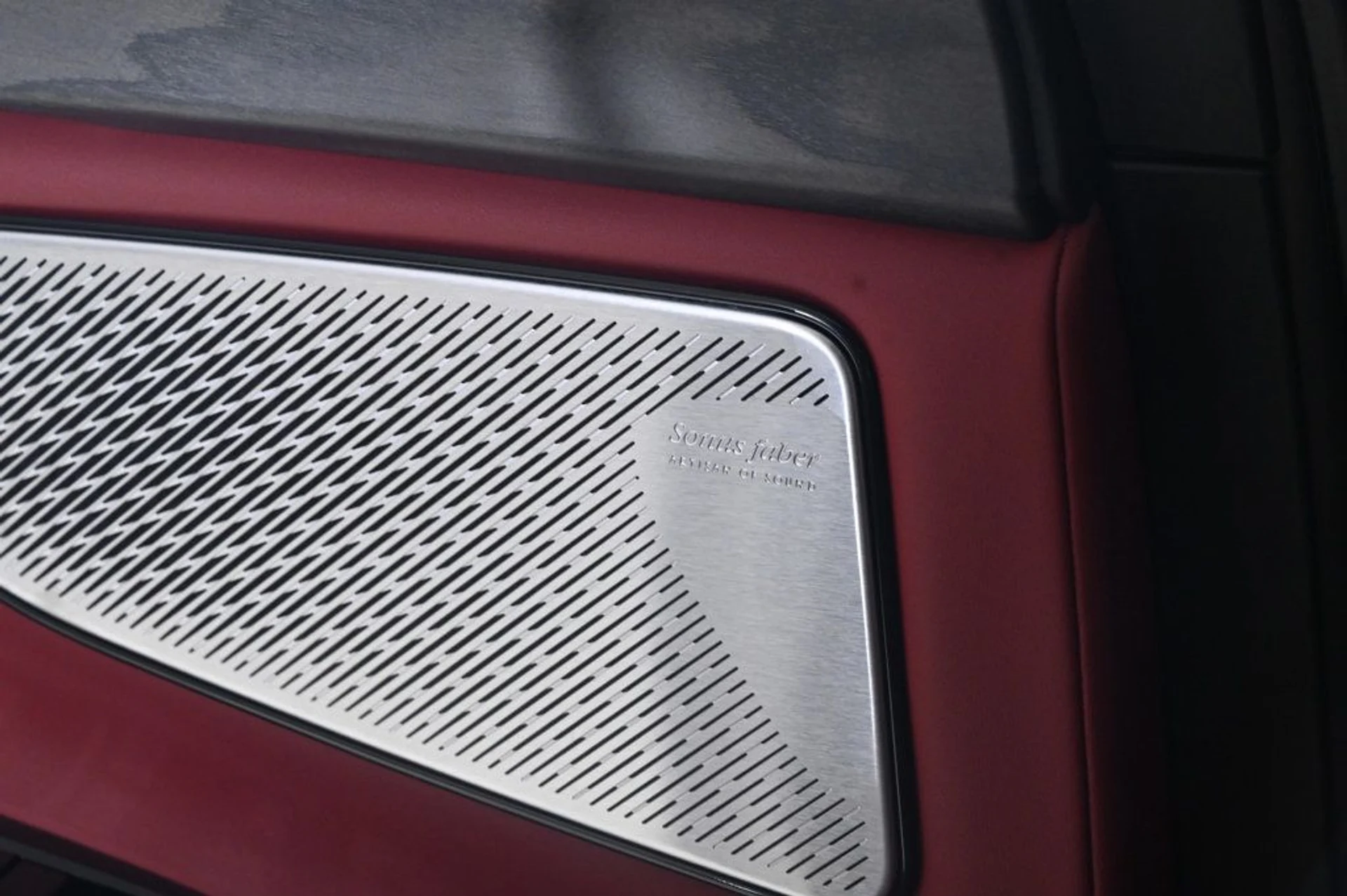 mph017_1250209013_new_2025_maserati_grecale_modenaawd_11350_22957974_17_1024_5ecf56e83b