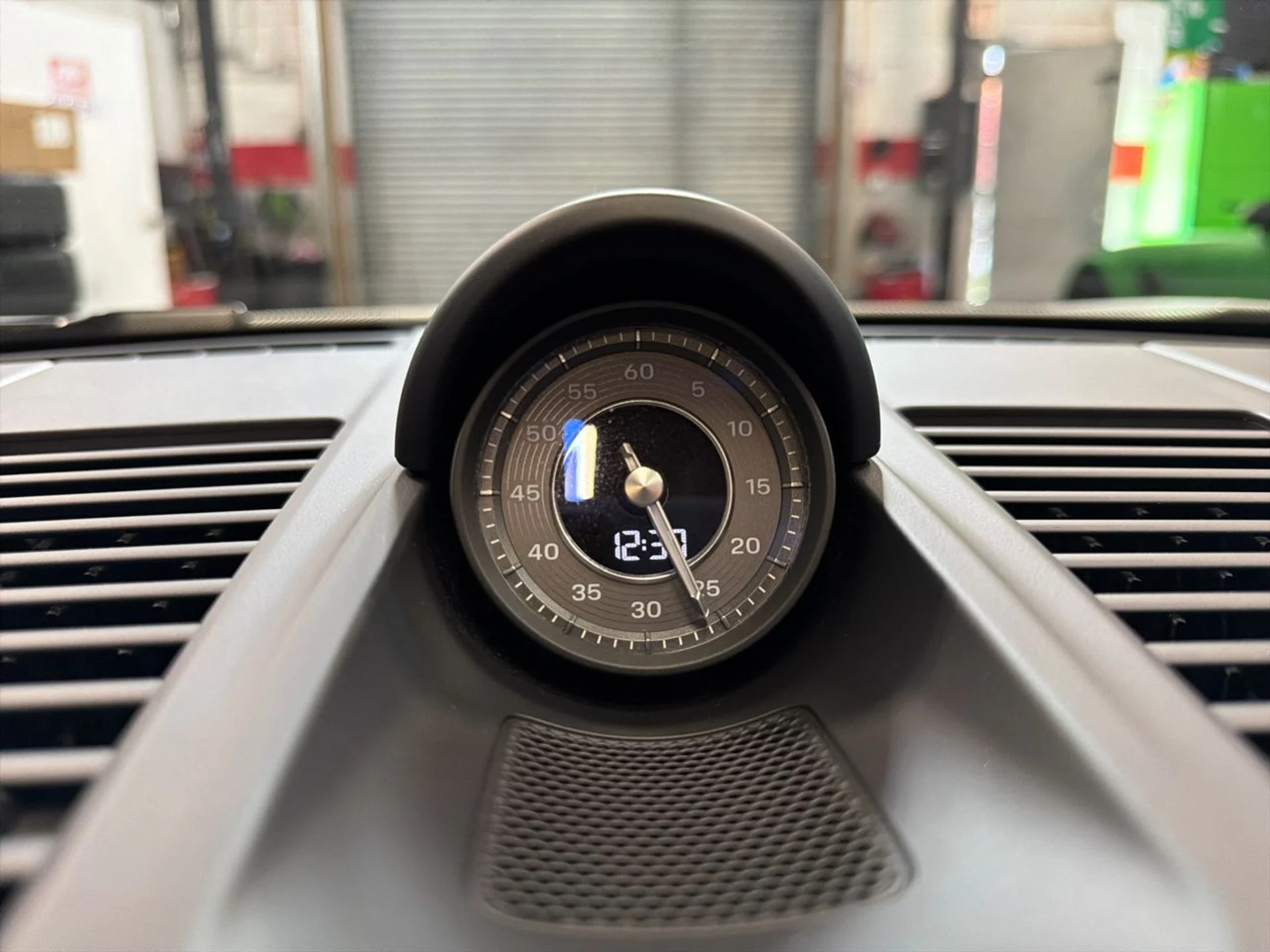 mph017_1252523879_638981175749718725_bc308cb903