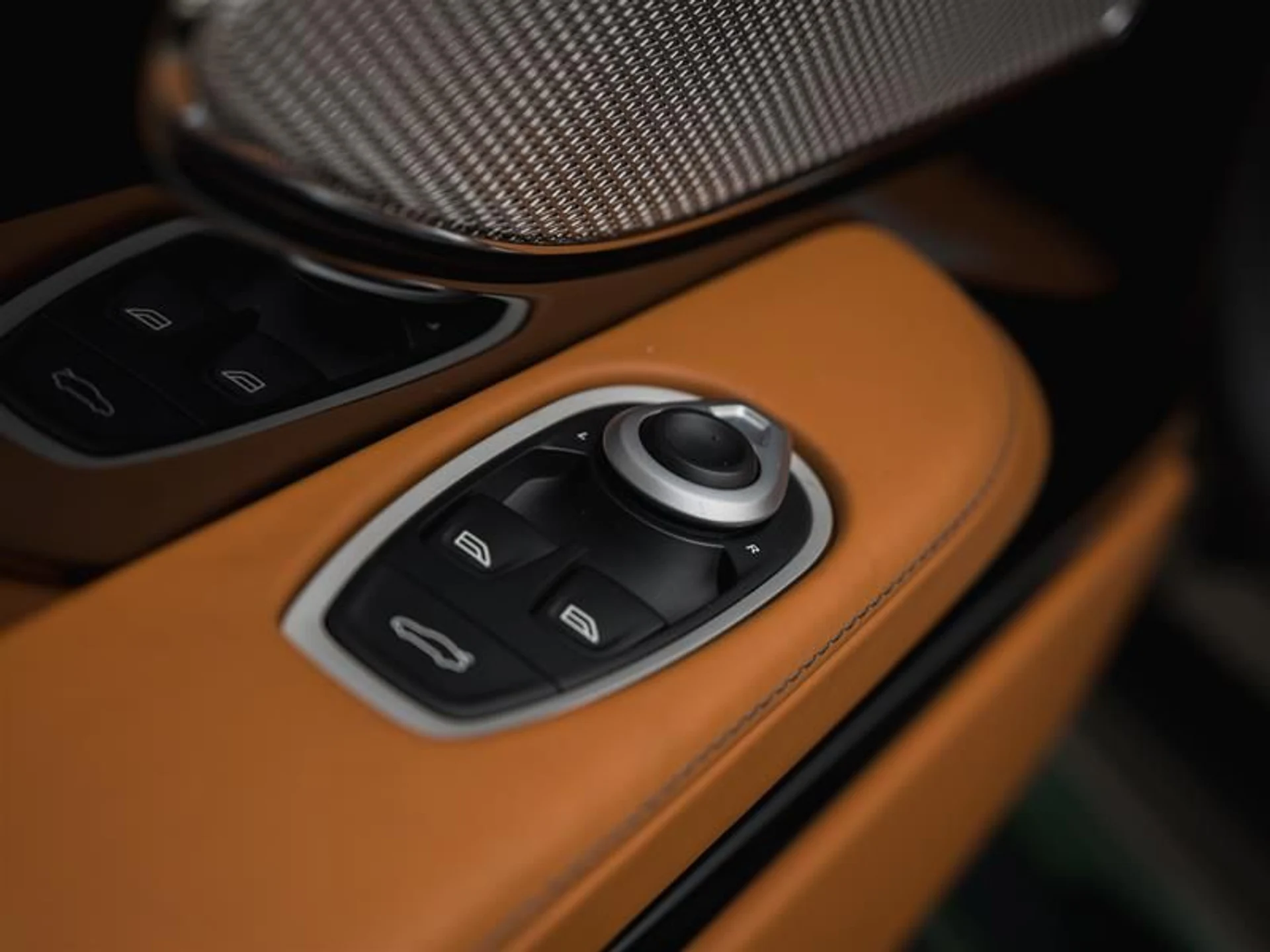 mph017_1252741667_ebt13aos_9b057c07bf