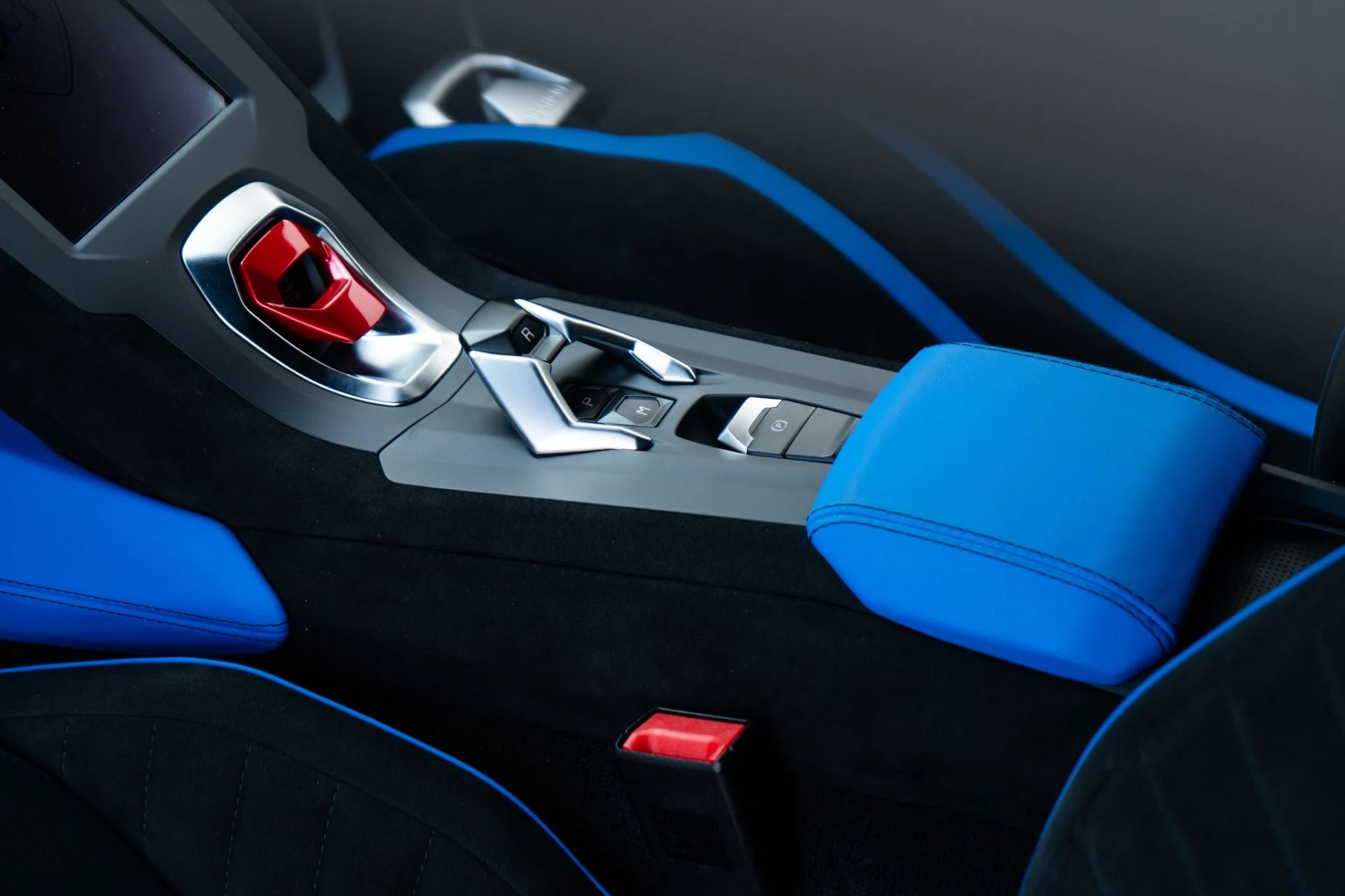 mph017_1264915540_Used_2023_Lamborghini_Huracan_STO_1760737861_6e318e2efa