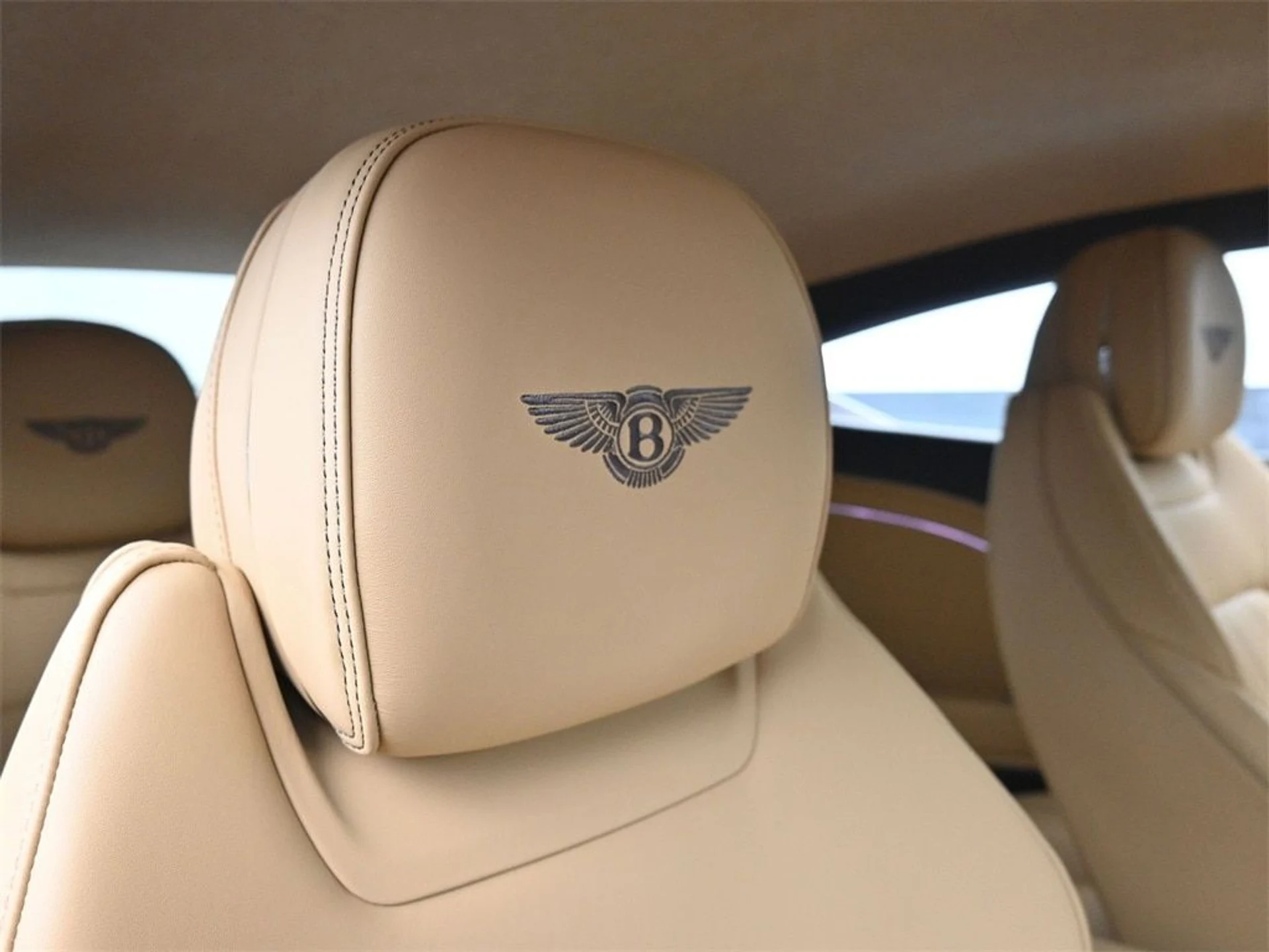 mph017_1265778841_e6c88b193bc99a99ee802d694c103fb1x_9d38d571d6