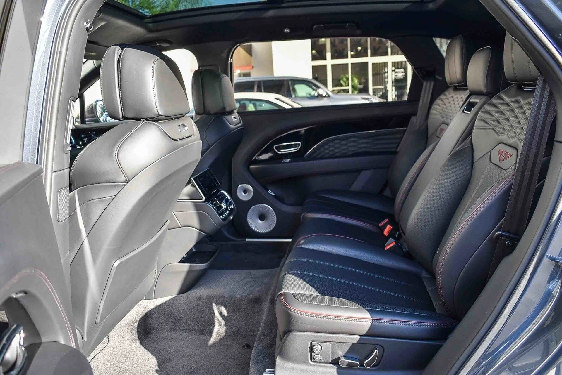 mph017_1267089628_c3bd38a02ba6cb0c17f9ad7e54e66394x_b680225340