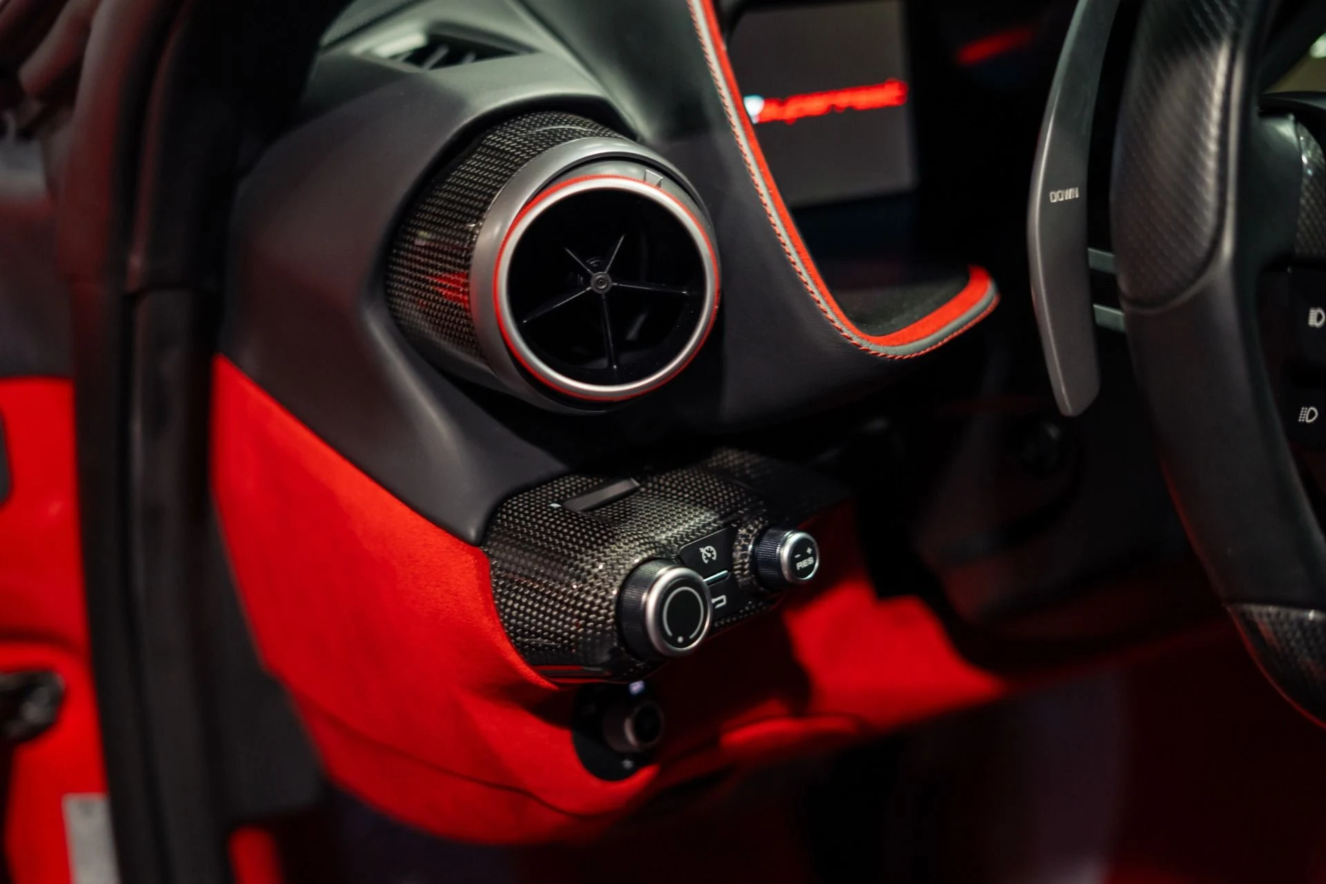 mph017_127731040_Used_2019_Ferrari_812_Superfast_MASSIVE_485000_MSRP_1783528705_11d3dec0c2