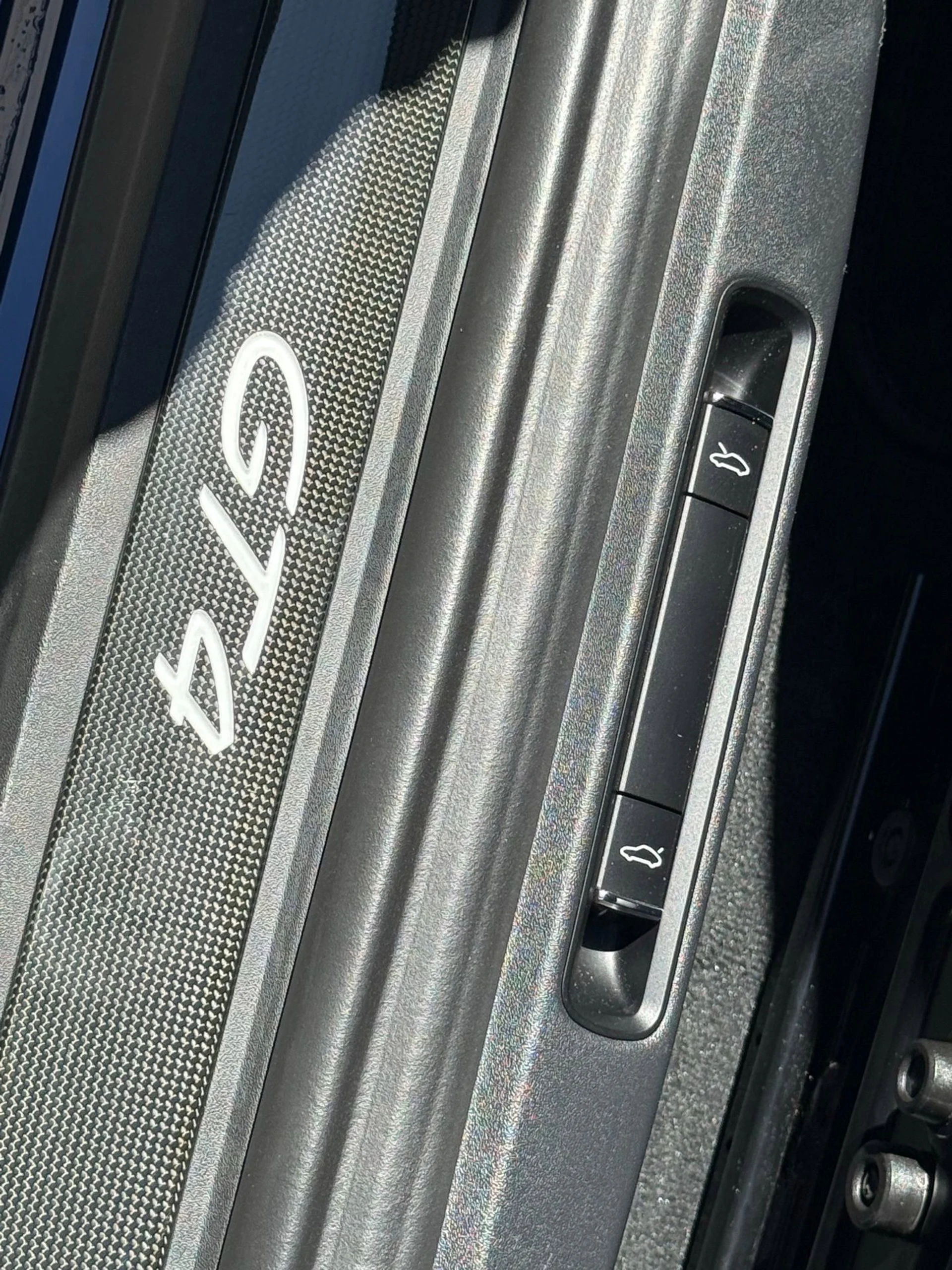 mph017_1280689382_96ad085944db44b7b62fba66009d5e64_745675b3c2