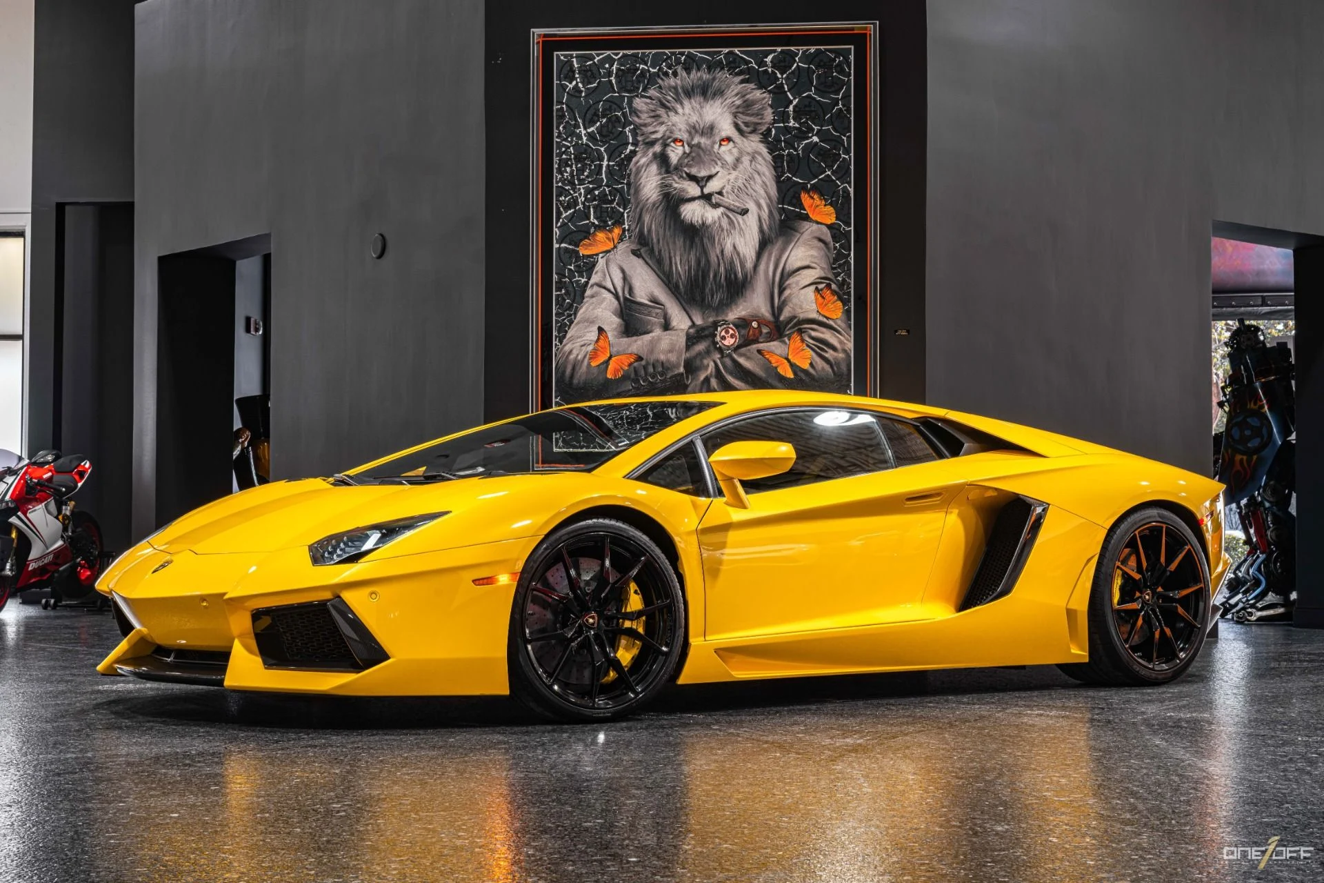 mph017_1284202791_Used_2015_Lamborghini_Aventador_LP_700_4_w_a_498_K_MSRP_FULL_Carbon_Exterior_Interior_1708037943_7aef595b05