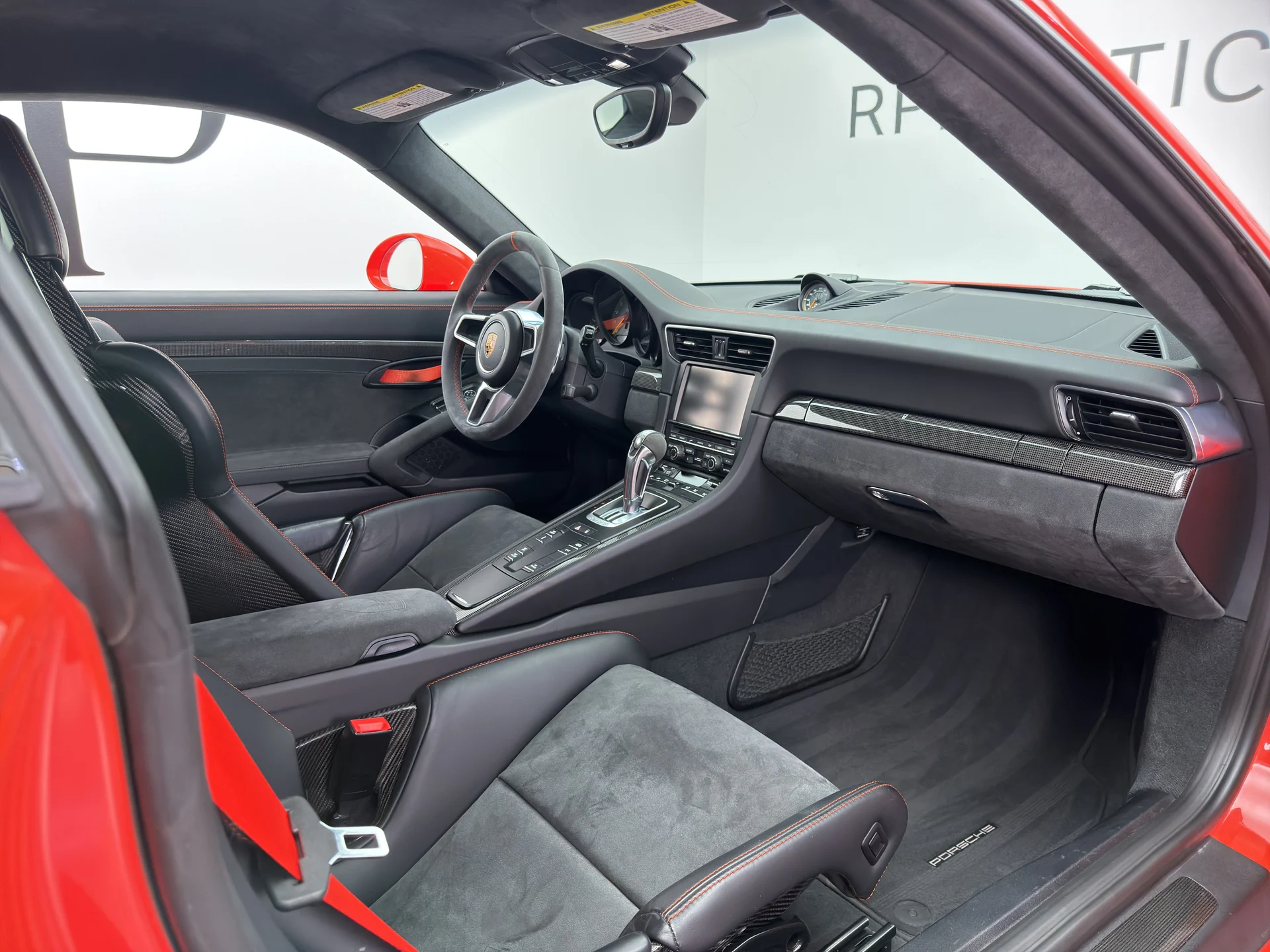 mph017_1284440330_RP_3905_interior_005_8ffdb4f3cd