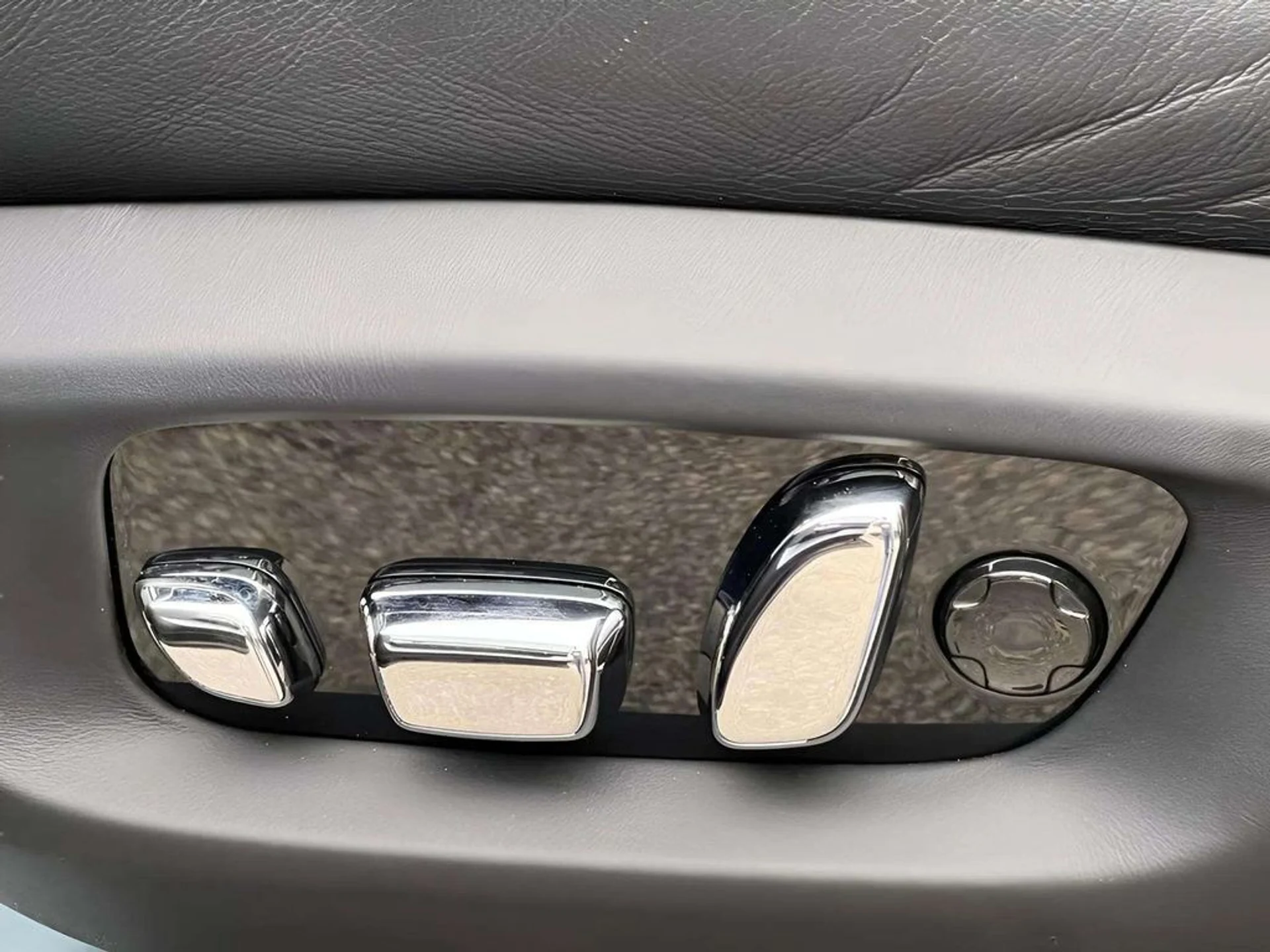 mph017_1286792842_ufopyht2s3wvcthirvmvpa94dgdh_30b97c8ade