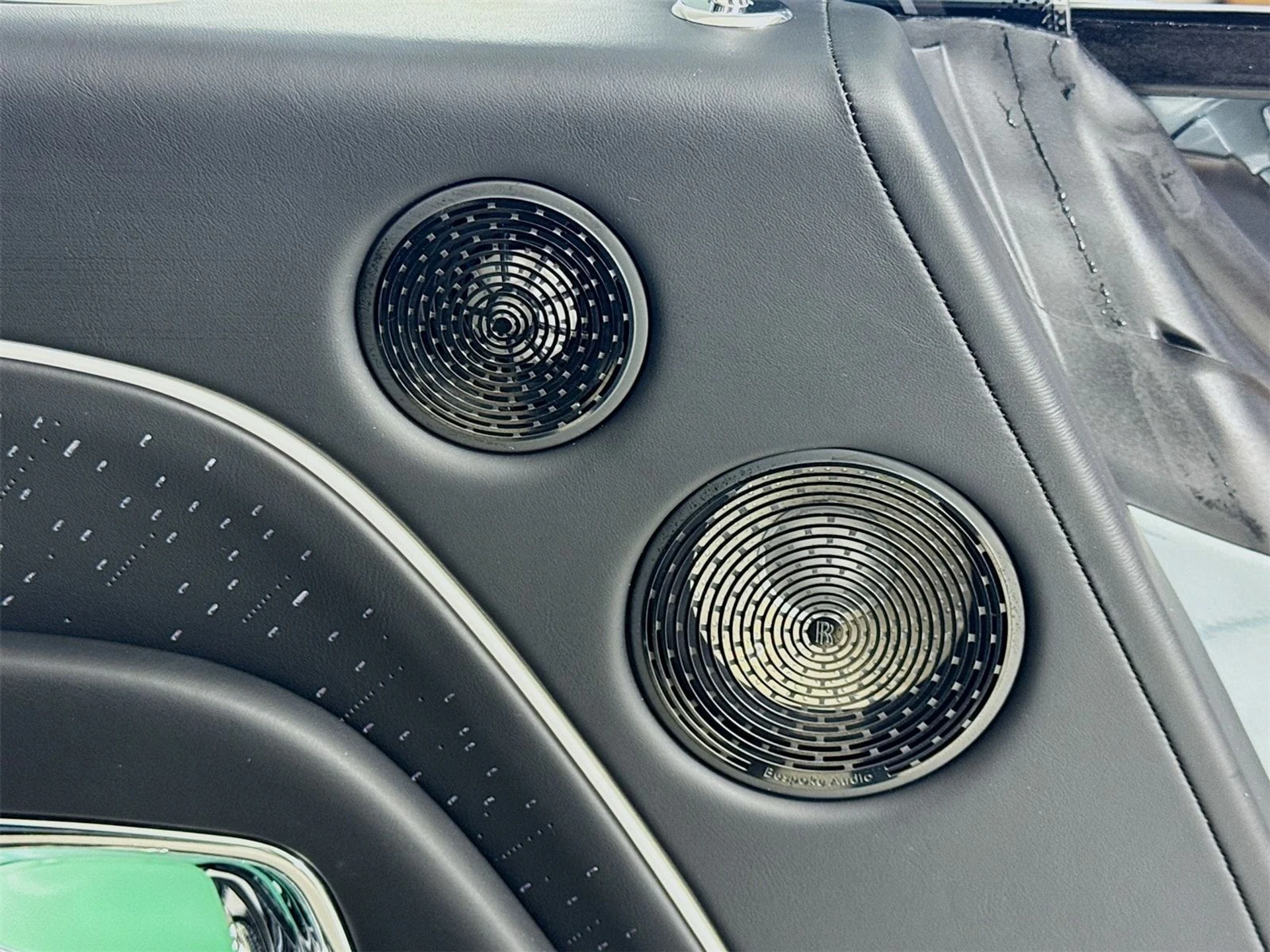 mph017_1292563296_d48a39951e9b901618fe3b9ca78fa828x_c2a74be129