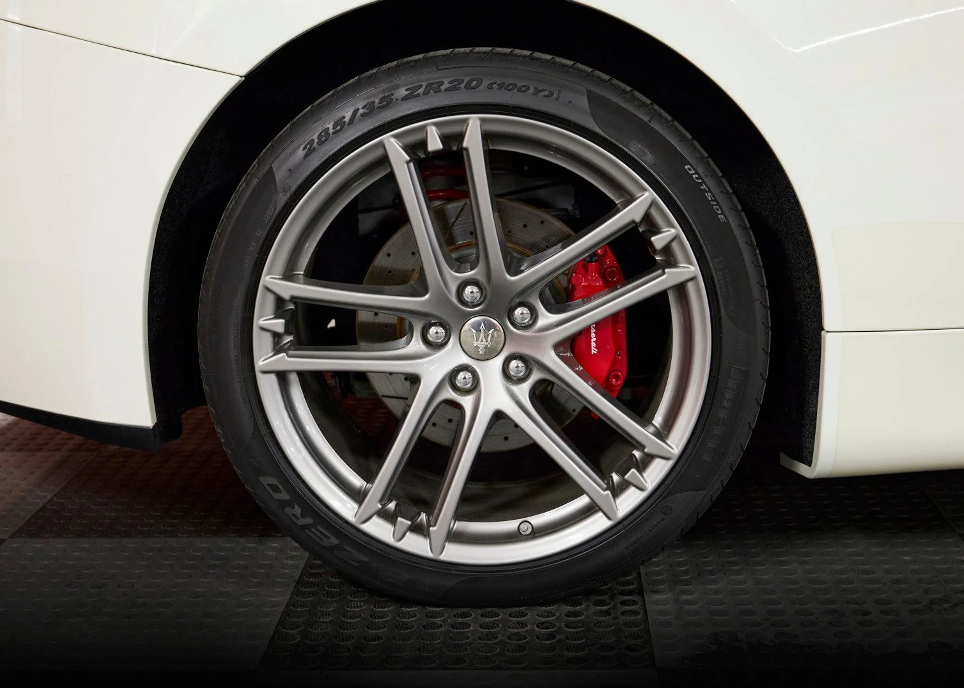 mph017_1298534925_2016_Maserati_Granturismo_16_b535899a74