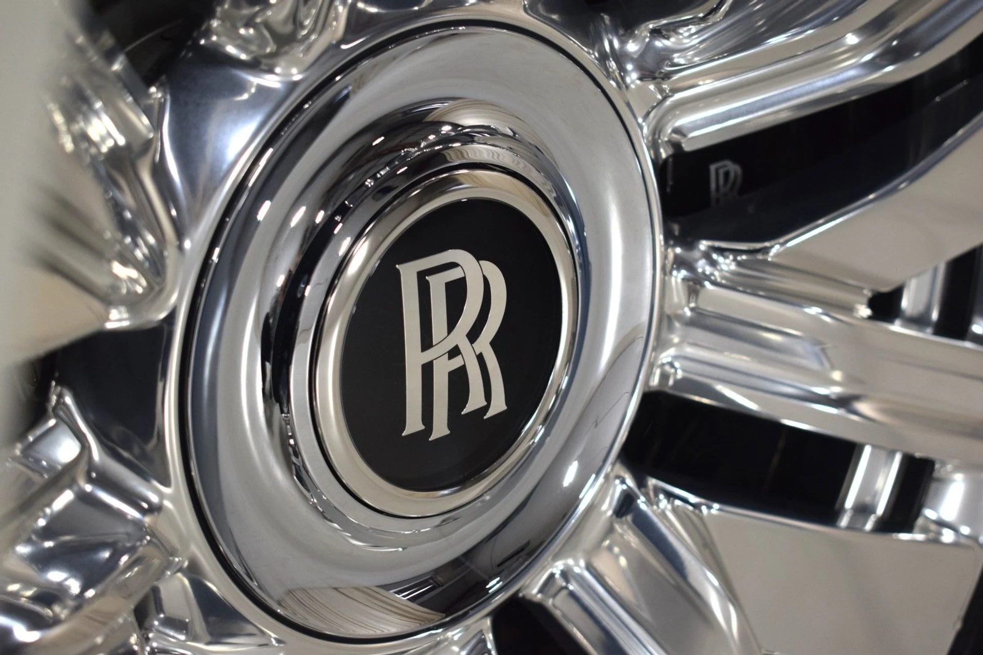 mph017_1304773367_69edc2618566430200e71e2c6bba5953x_551af0e2be