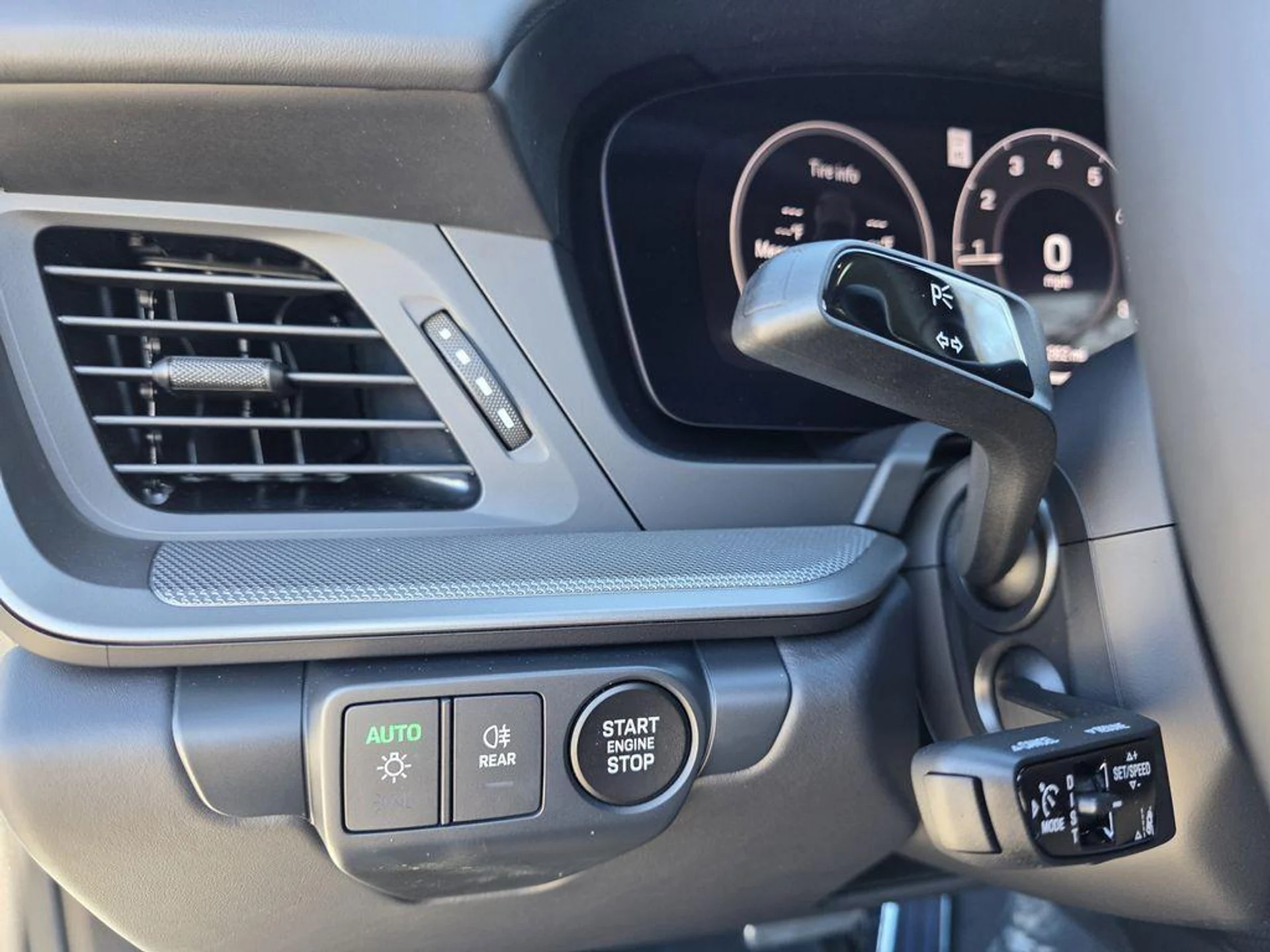 mph017_1306033200_AG_2_W1a_K0_NQUC_8c_YSQ_Ic_Vesnd_Xgc_013244e253