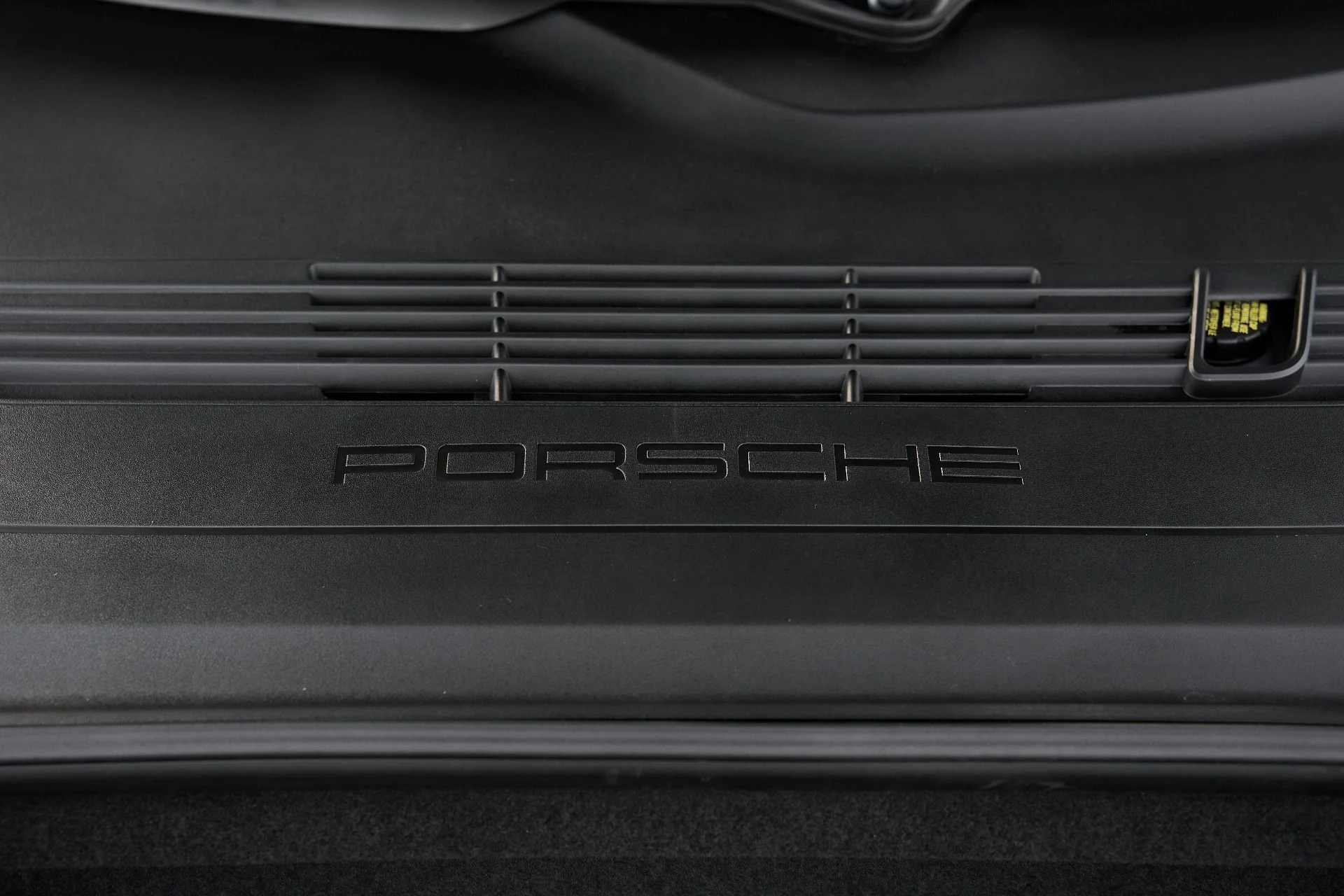 mph017_131191888_Used_2020_Porsche_718_Cayman_GT_4_1763019547_9092c7e794