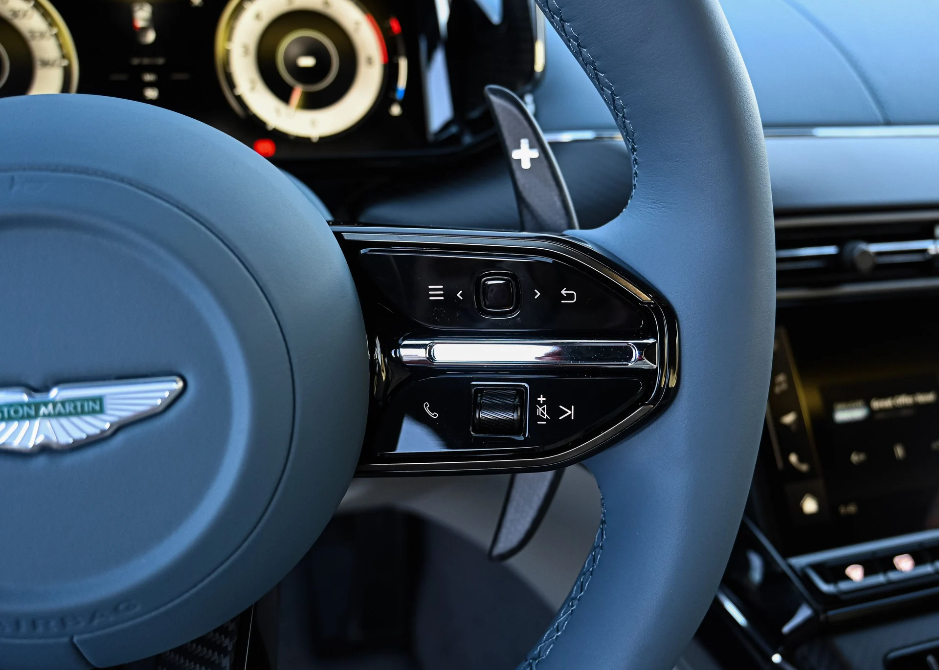 mph017_1314601687_bdee875b_26d9_4713_98e2_40729cc72f15_6ab0af59a9