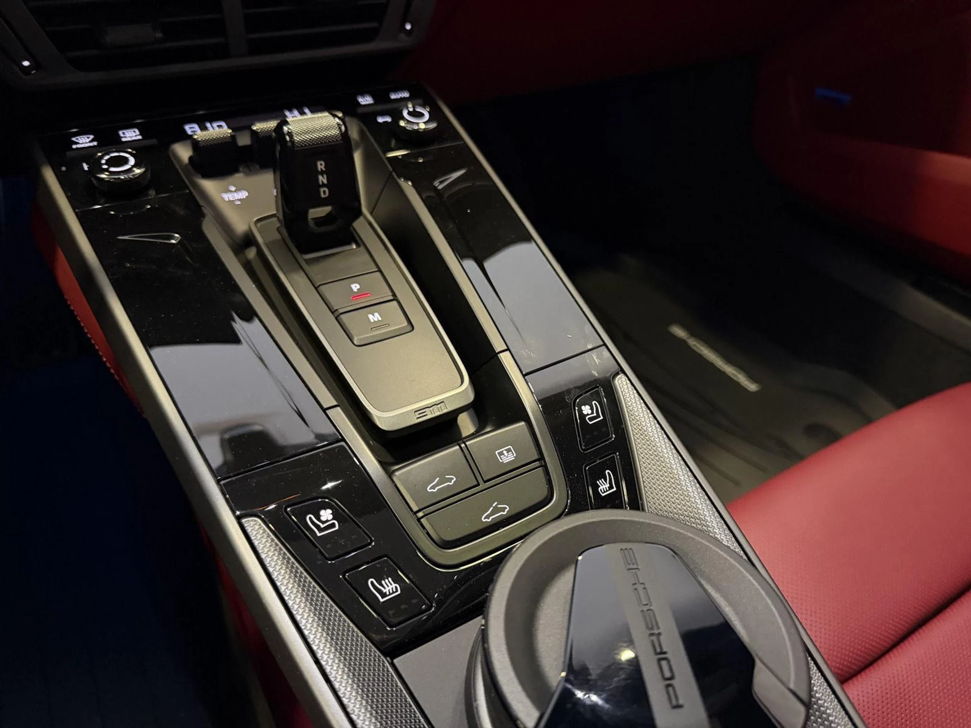 mph017_1335563960_6d88639bc5a0a54b96eb0fece7fa774dx_92427a622a