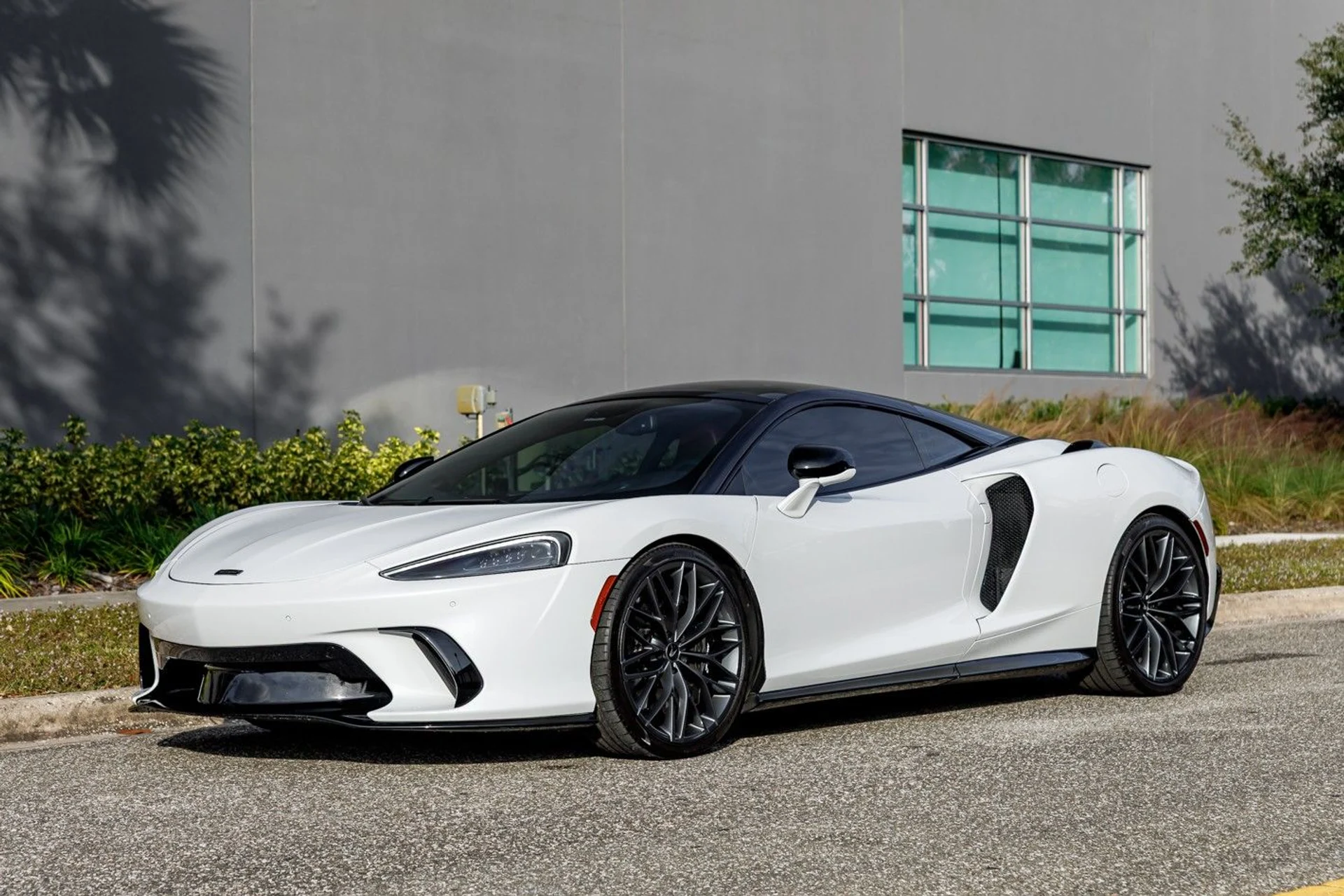 mph017_1338231963_631_p18_l_03783f423f