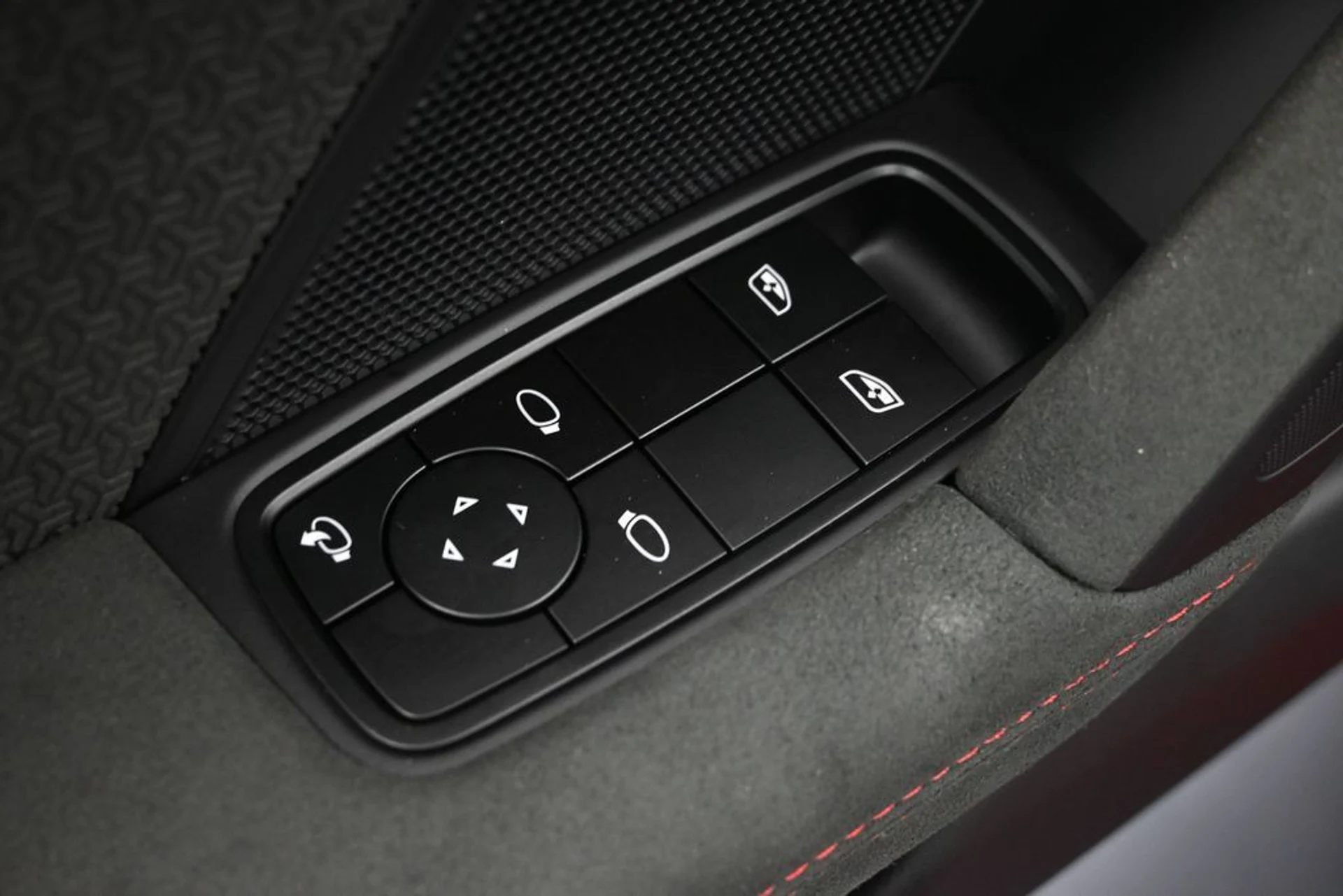 mph017_1344682546_ac6a75498647ce88b4262358b58bee28x_dc66464411