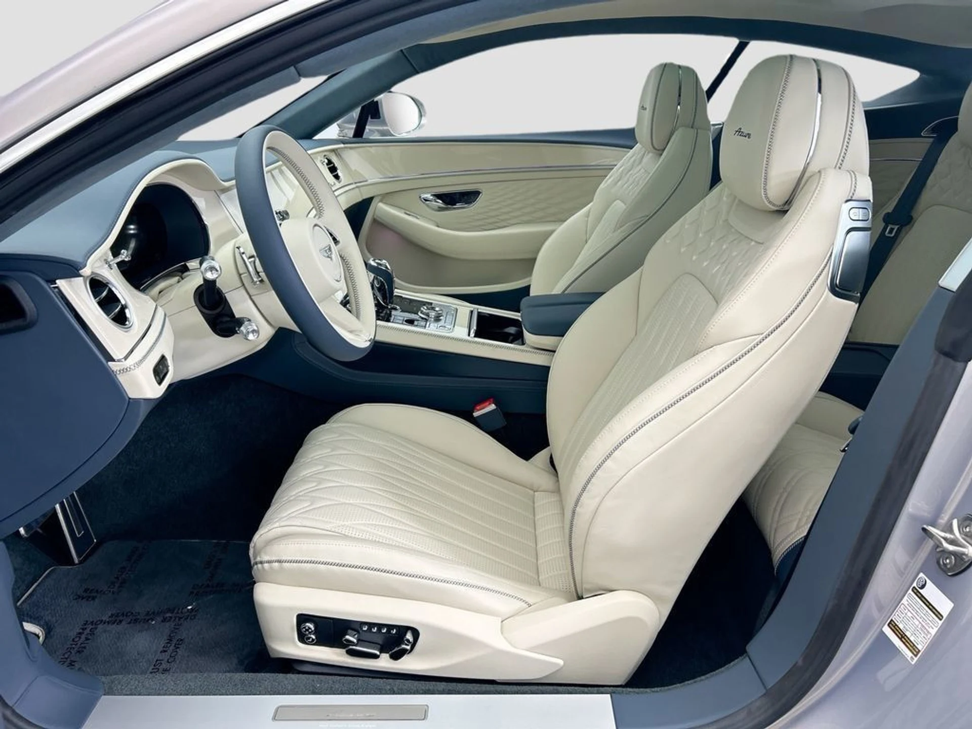 mph017_1355128136_new_2026_bentley_continental_gt_azure_8119_22995389_18_1024_96c52ba769