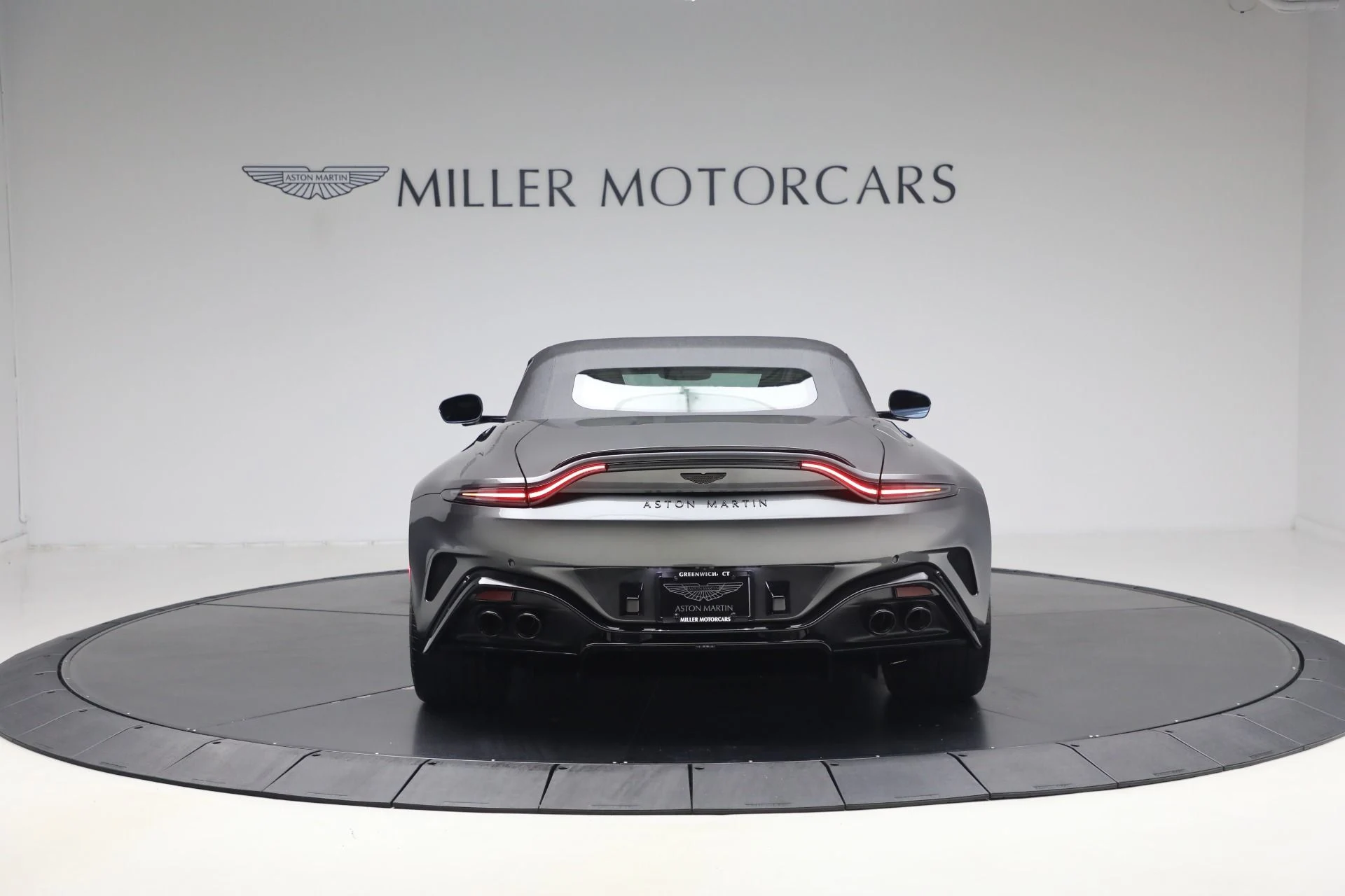 mph017_1365004891_New_2026_Aston_Martin_Vantage_S_Roadster_1787407546_85c1a10680